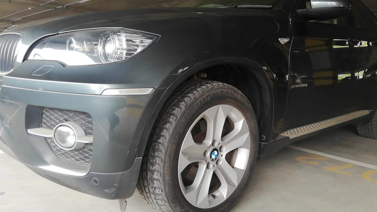 BMW X6 35i · Ano 2011 — image 17