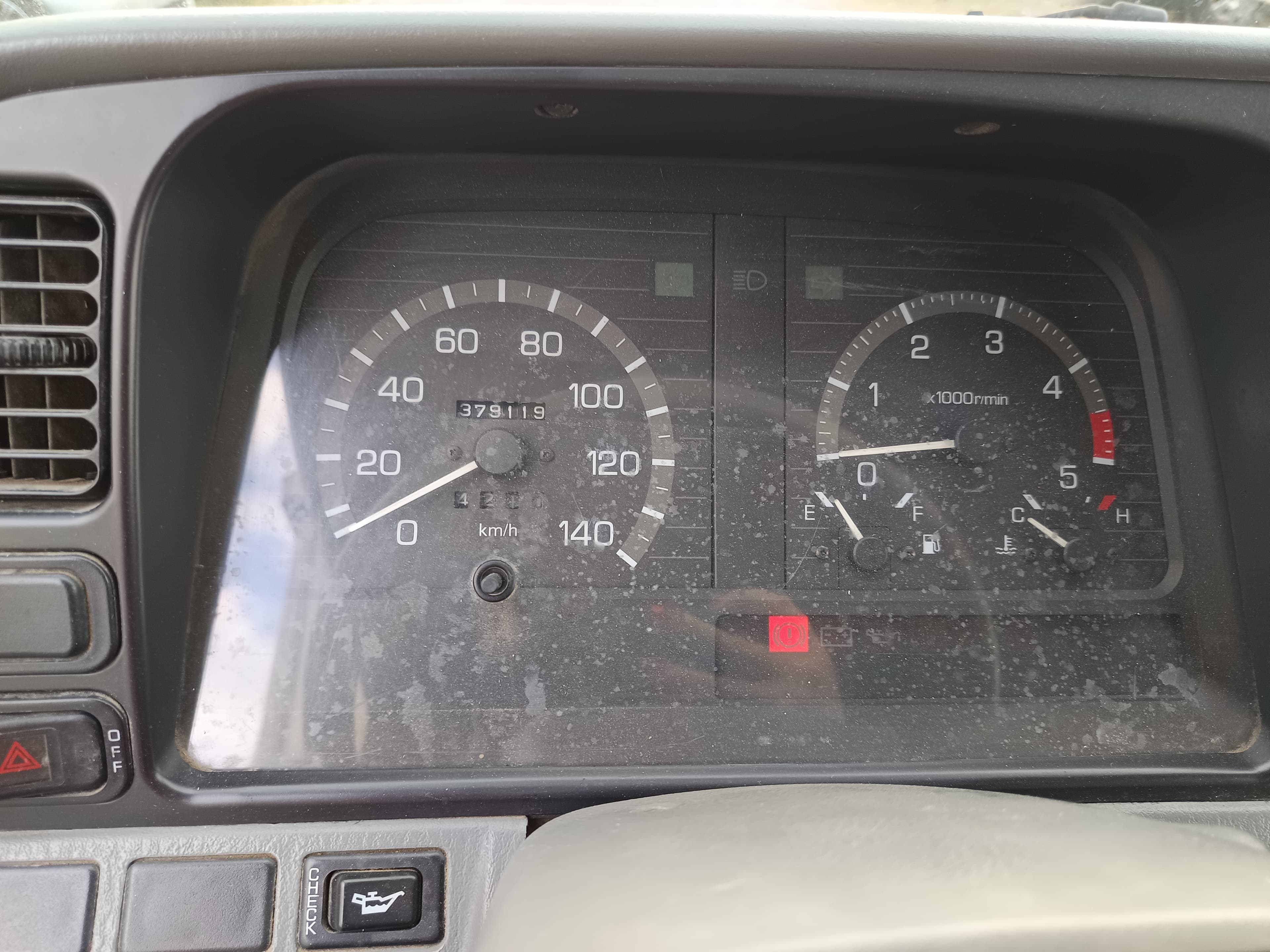 Mitsubishi Canter · Ano 1999 — image 22