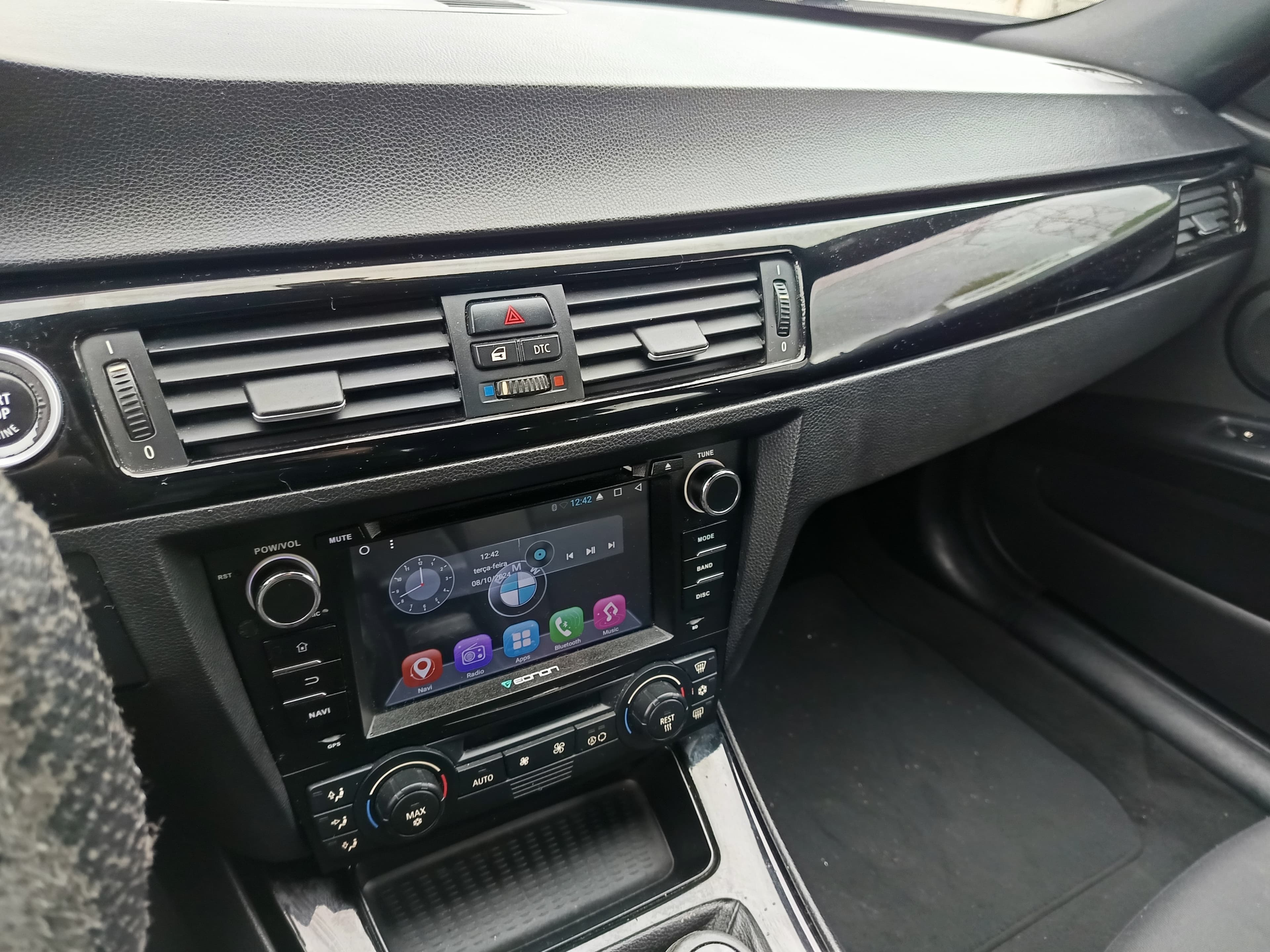 BMW 320d · Ano 2005 — image 33