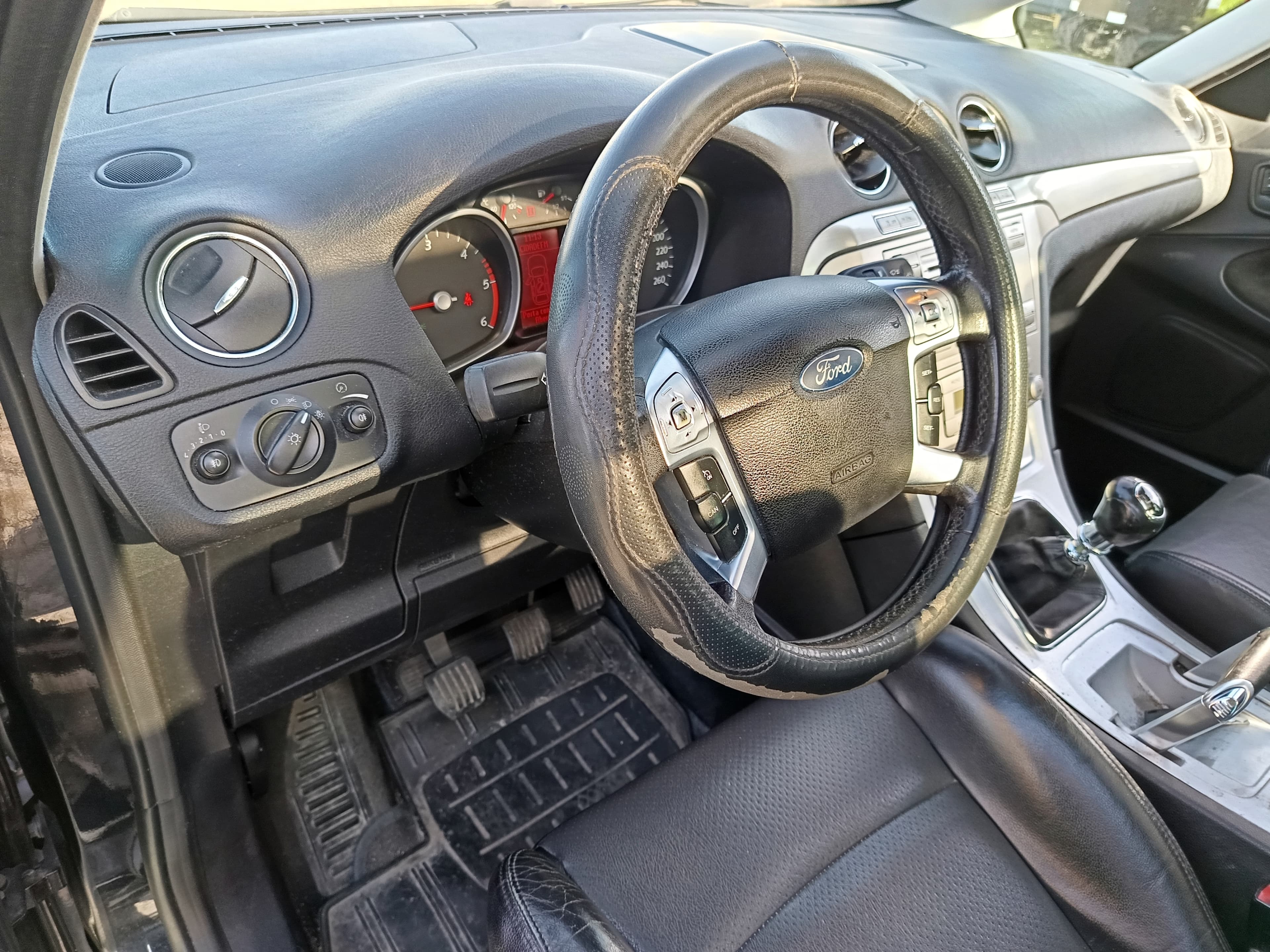 Ford Focus S-Max · Ano 2006 — imagen 36