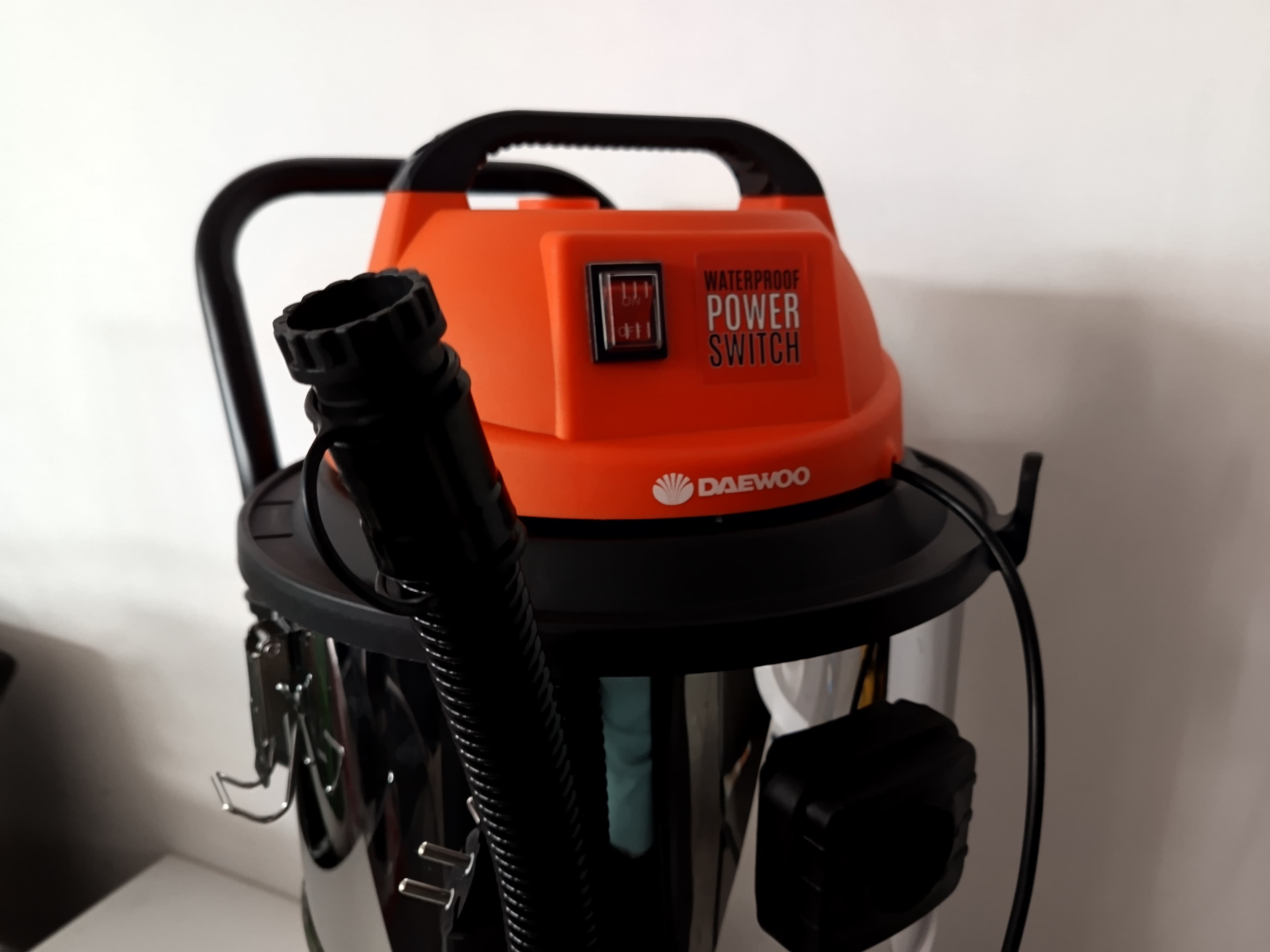 DAEWOO VACUUM CLEANER — image 4