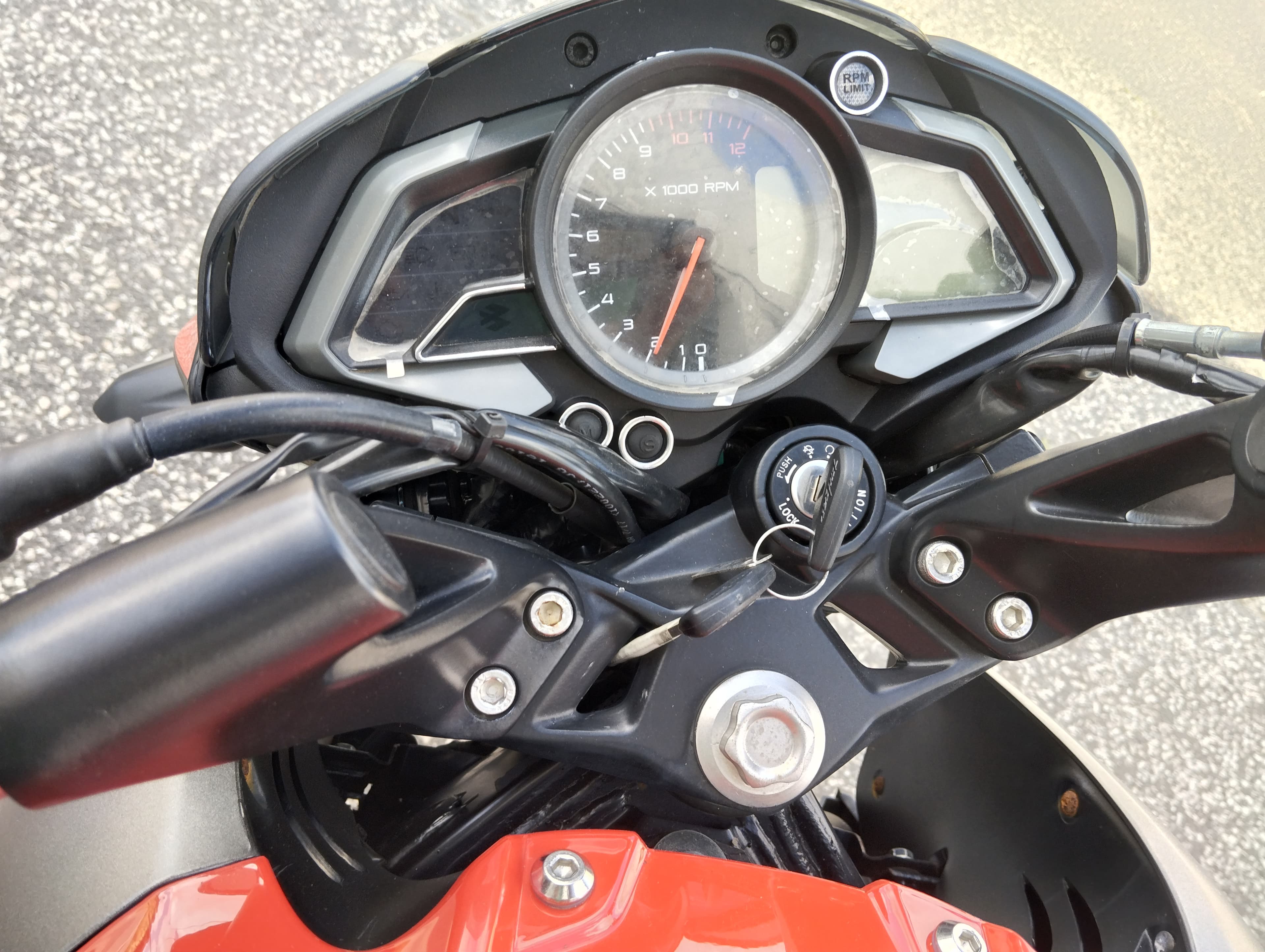 Bajaj Pulsar NS 200 · Ano 2018 — imagem 8