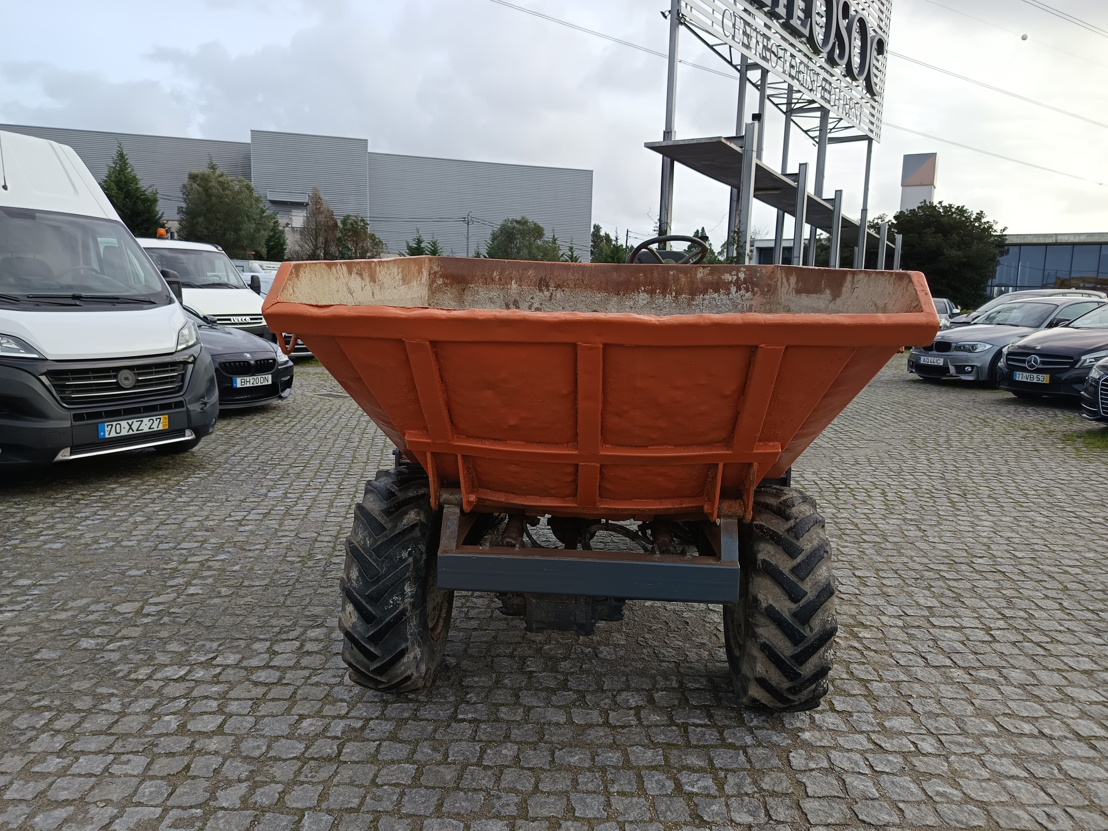 Dumper Agria · Ano 2003 — imagen 2