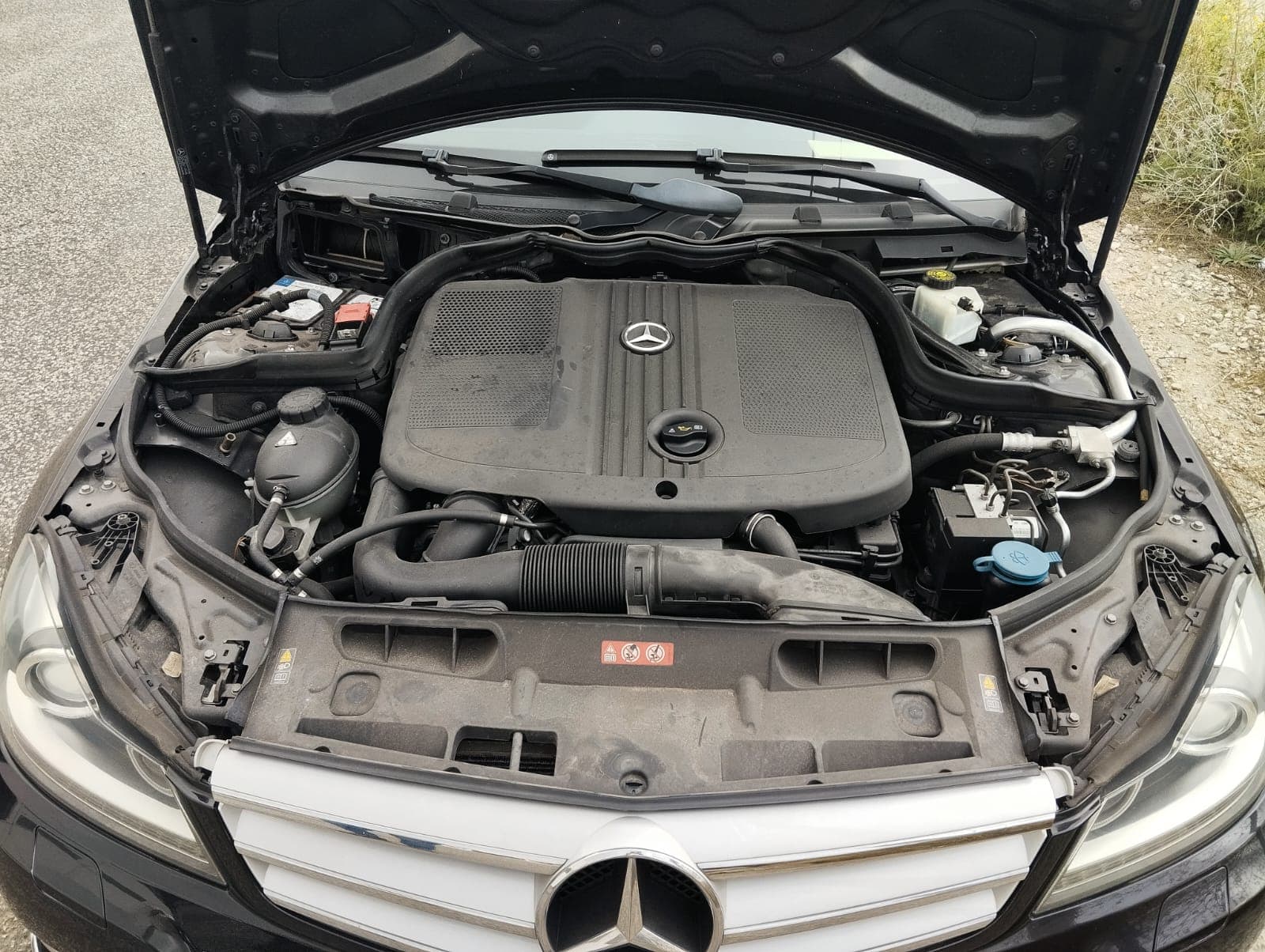 Mercedes-Benz C 220 CDI · Ano 2012 — image 9