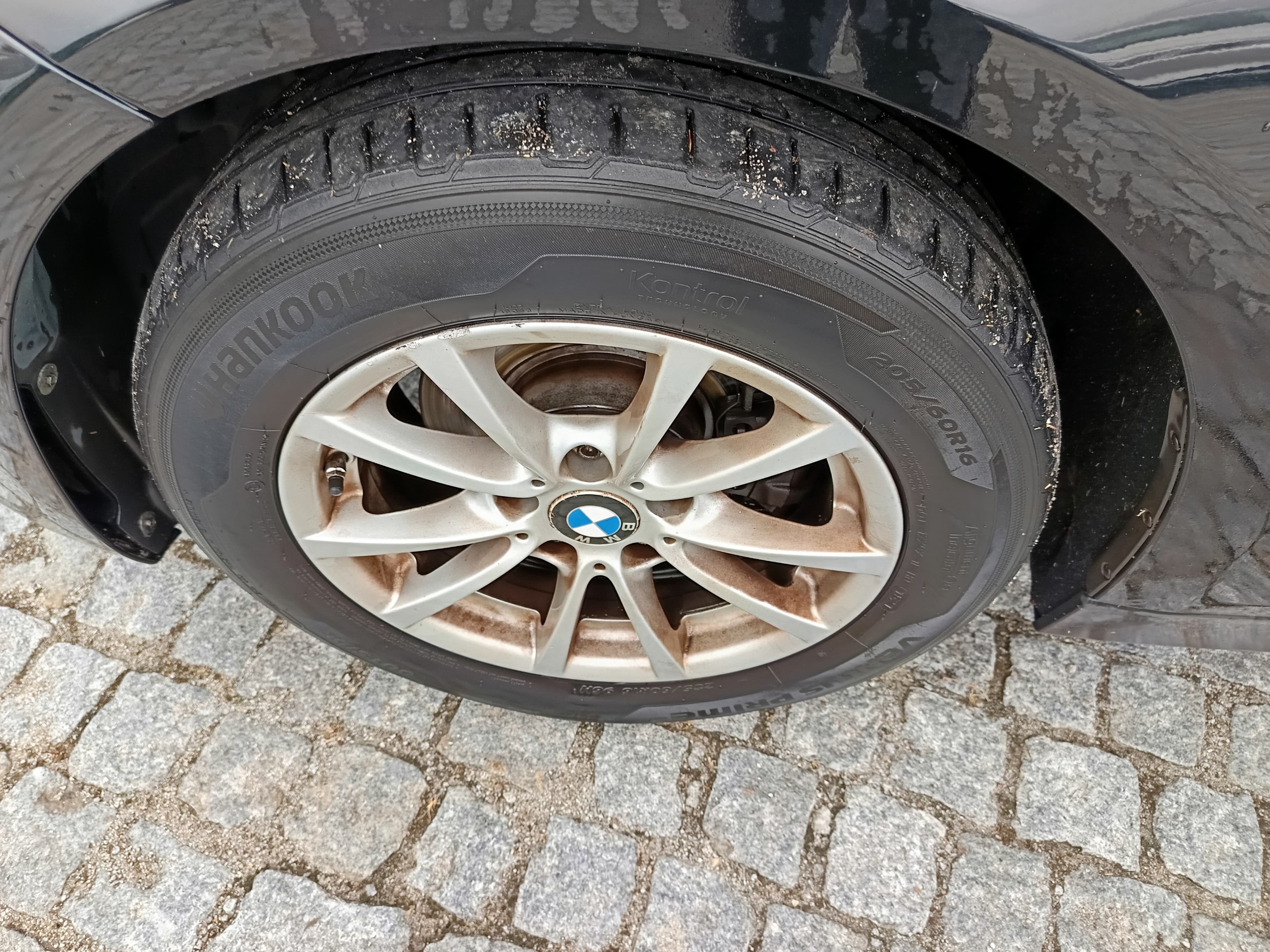 BMW 318d · Ano 2014 — image 14