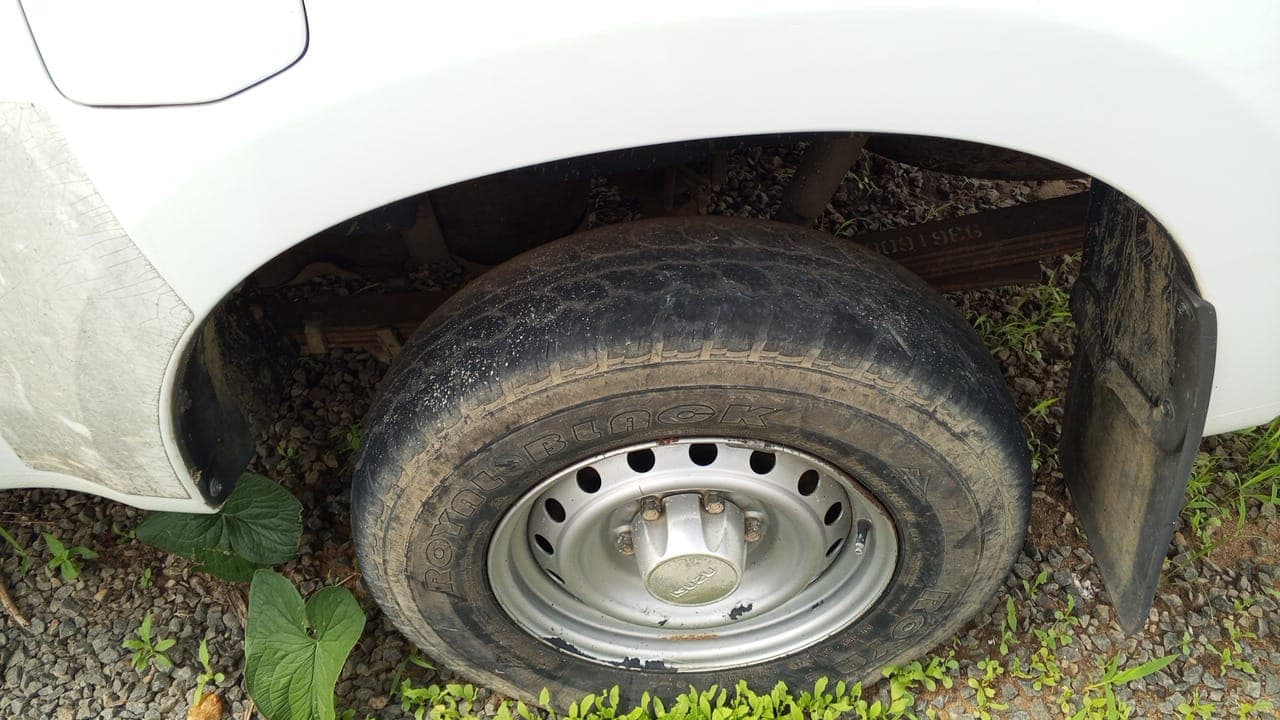 ISUZU KB250 — imagen 3