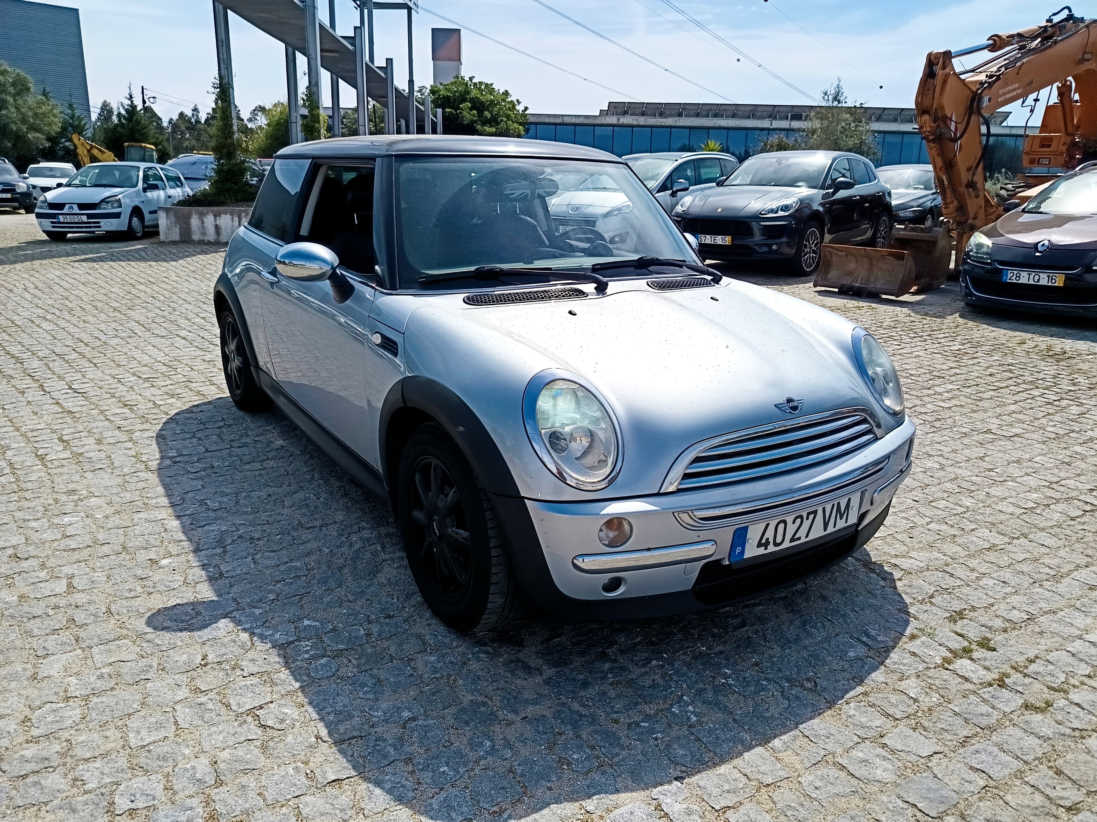 Mini Cooper D — image 1