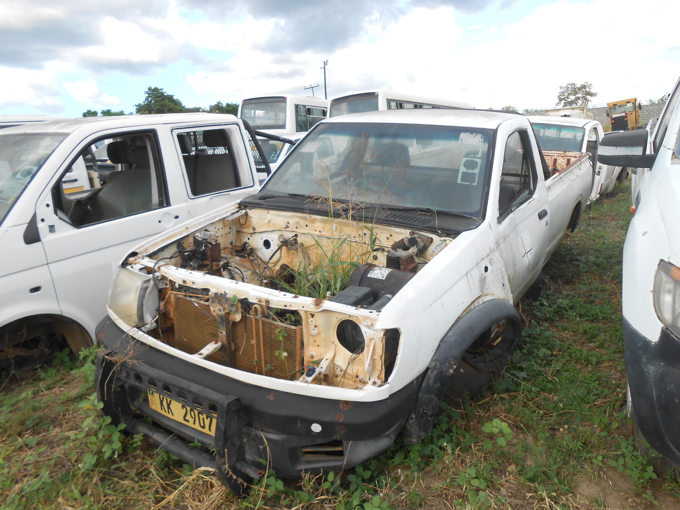 Pickup S/Cab 4x4 — image 2