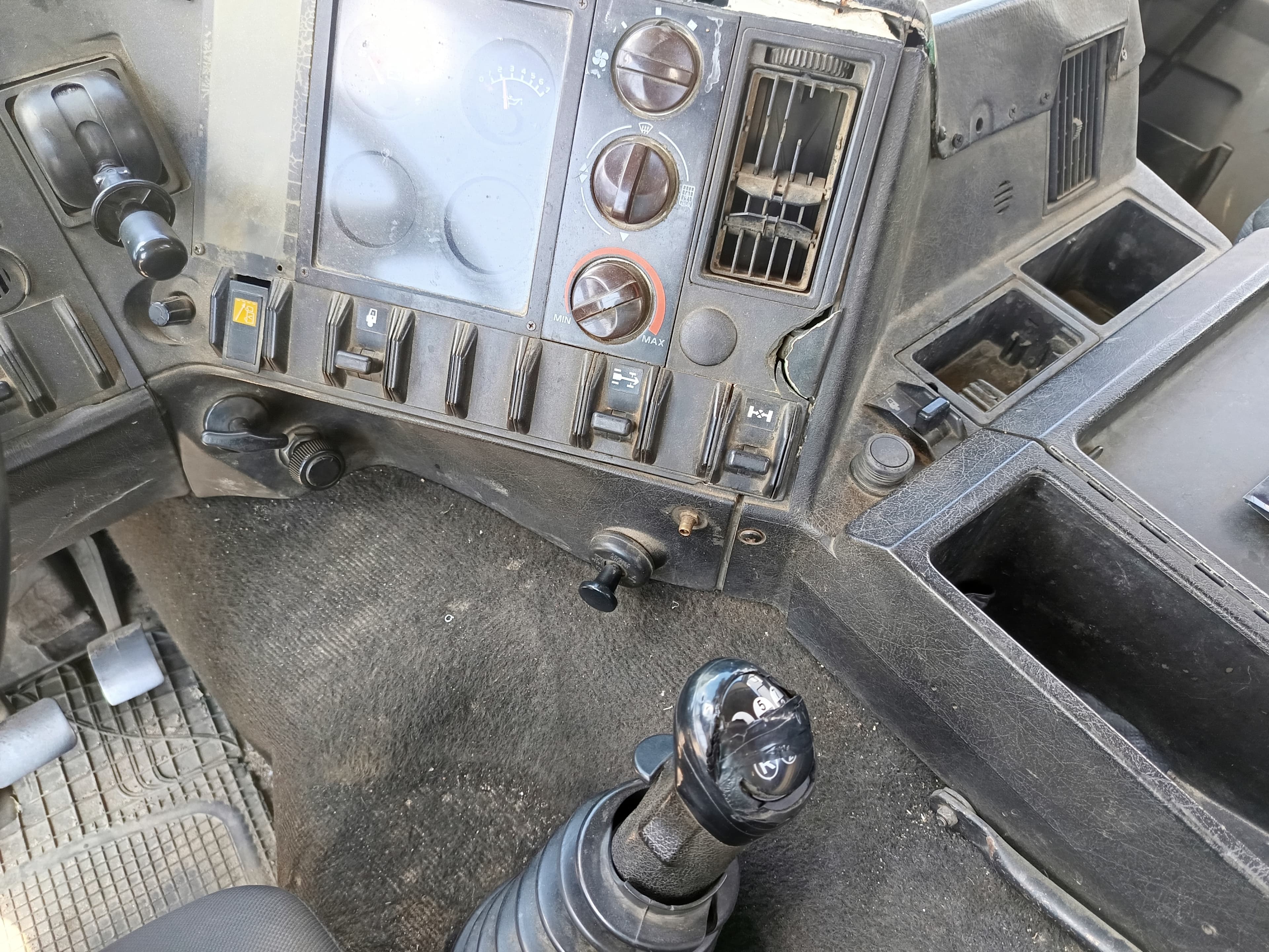 Volvo FL7 · Ano 1991 · Grua Hiab — imagem 29
