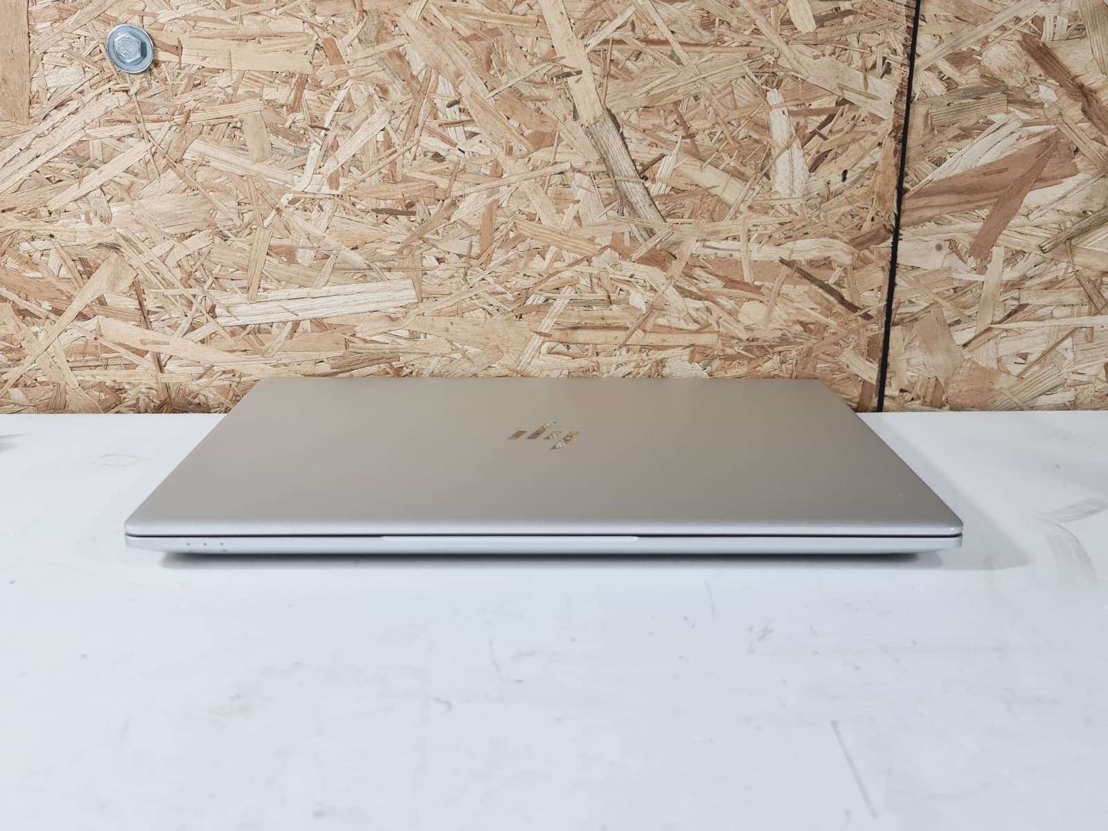 Portátil HP EliteBook 830 G6 — image 2