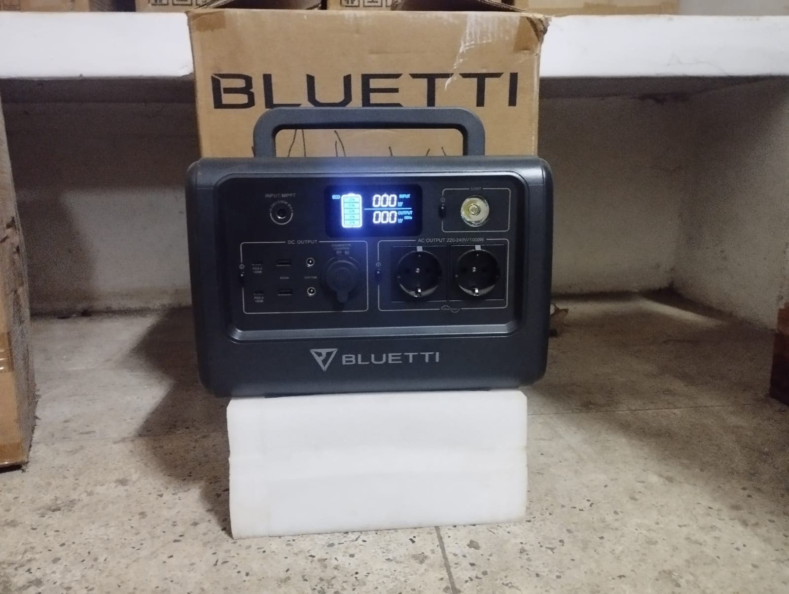 Bluetti EB, AC e Battery — imagem 4