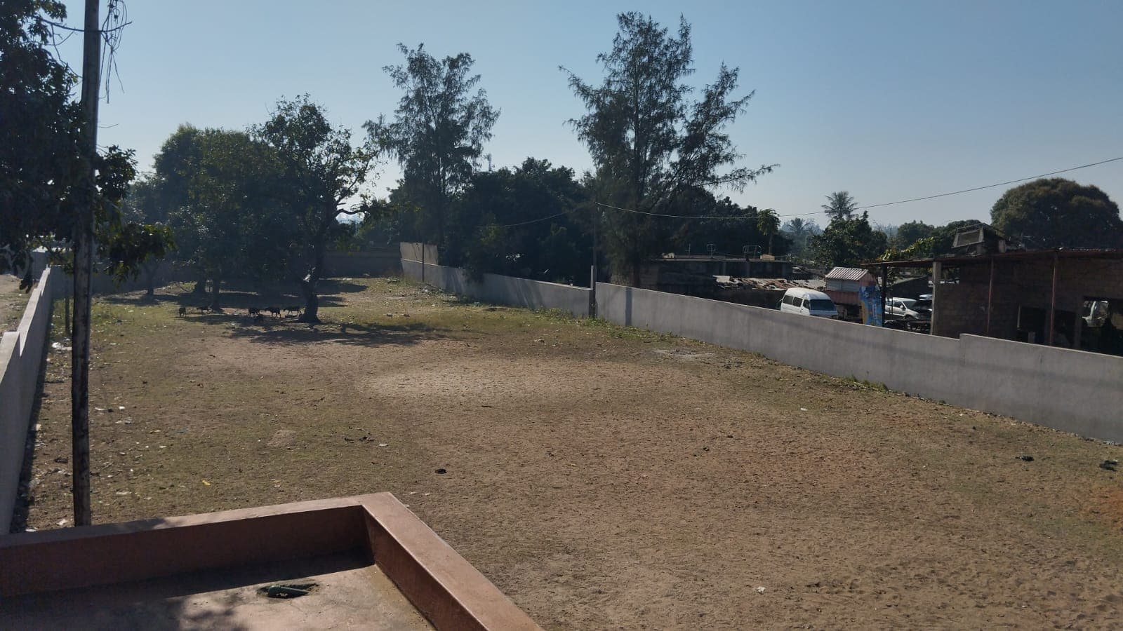 Infraestruturas em Terreno Murado na Zona Industrial da Matola — image 4