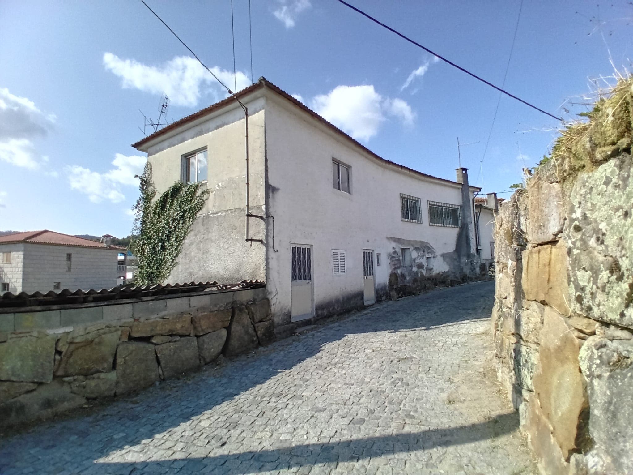 Armazém · Abragão, Penafiel — imagem 5