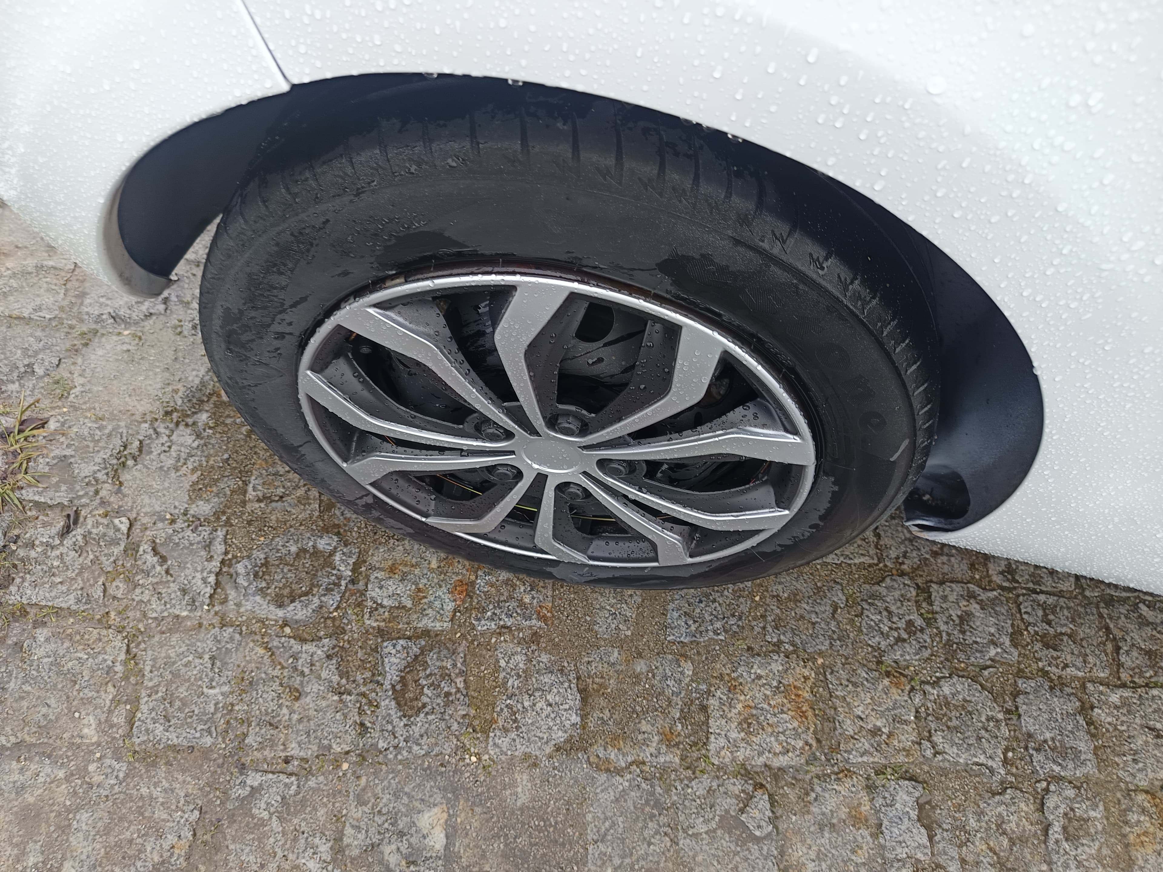 Renault Clio · Ano 2012 — imagen 8