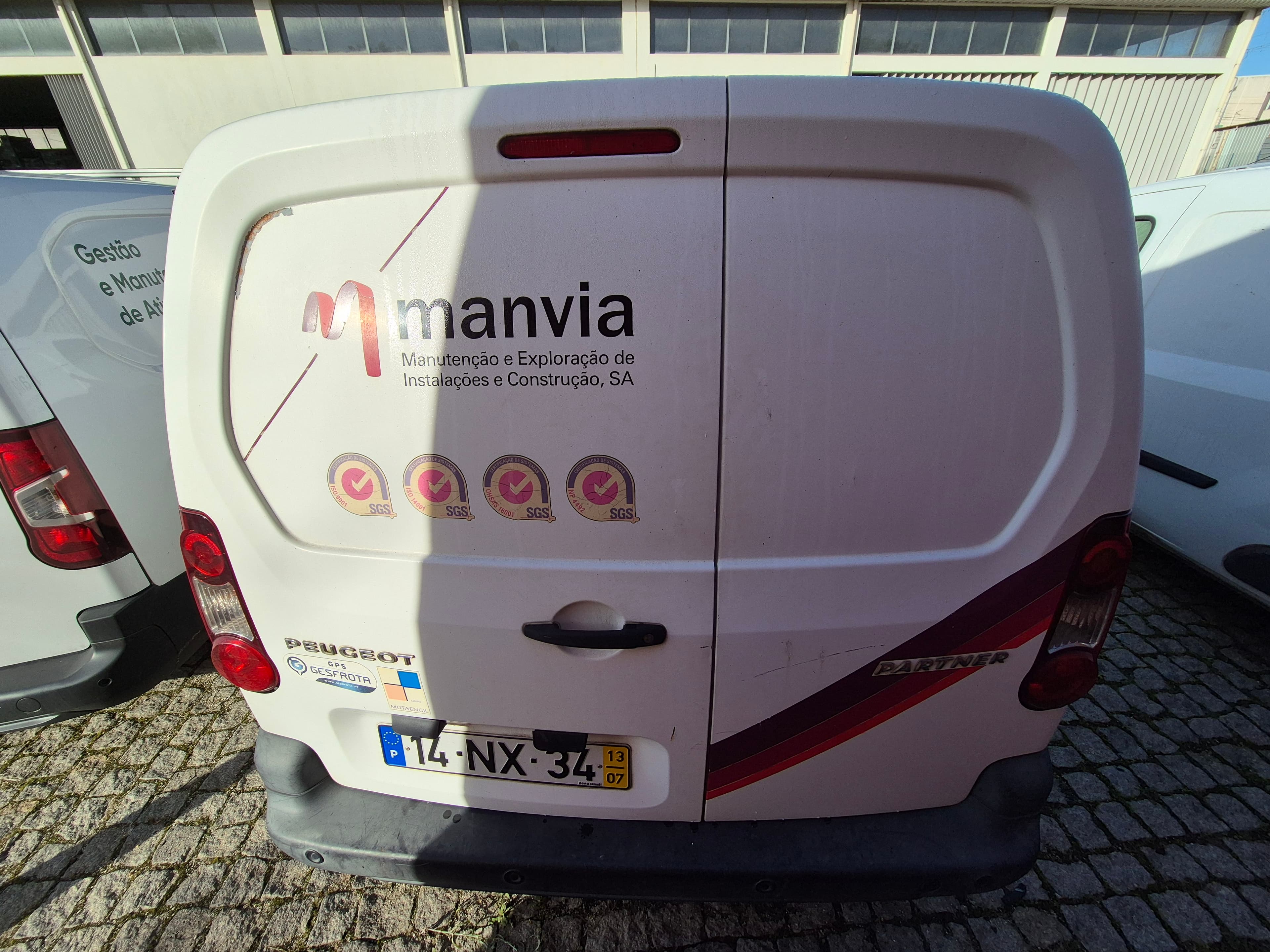 Peugeot Partner · Ano 2013 — image 5