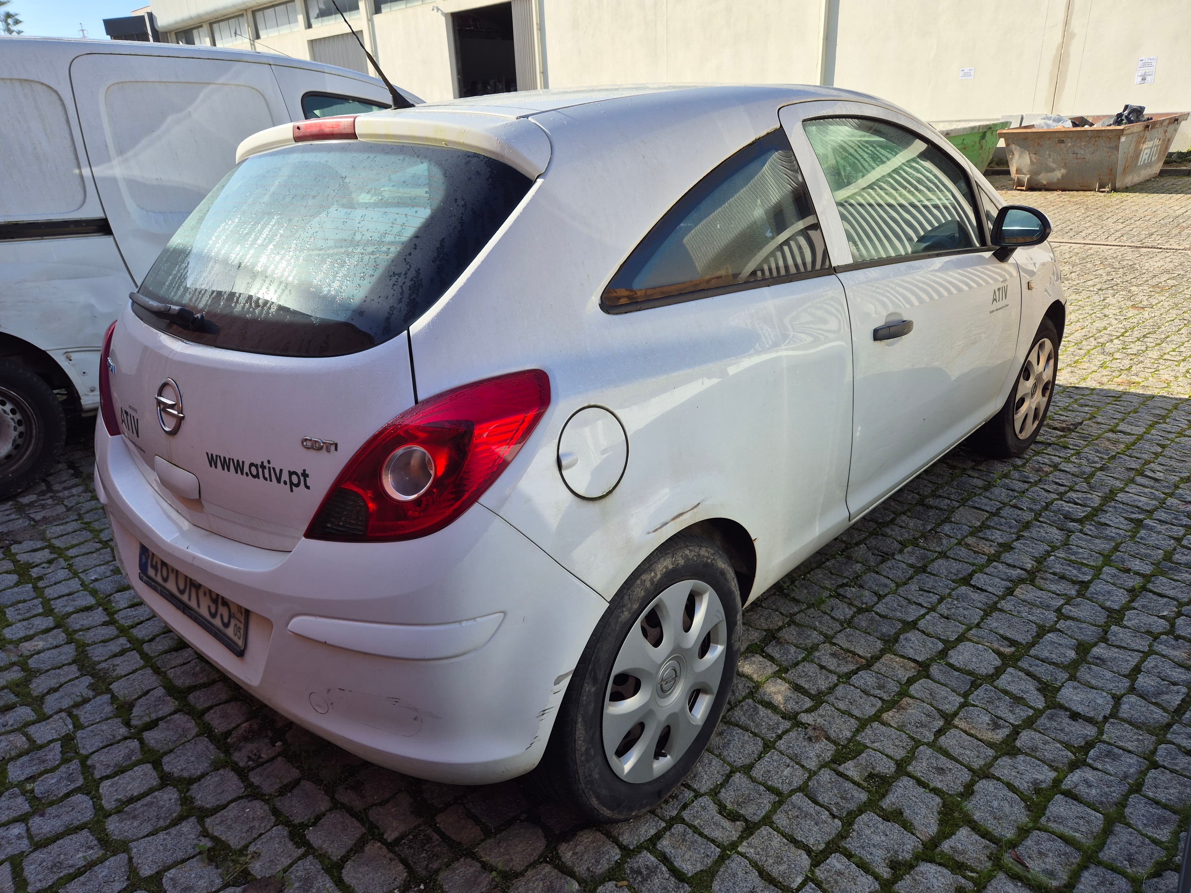 Opel Corsa · Ano 2014 — imagen 6