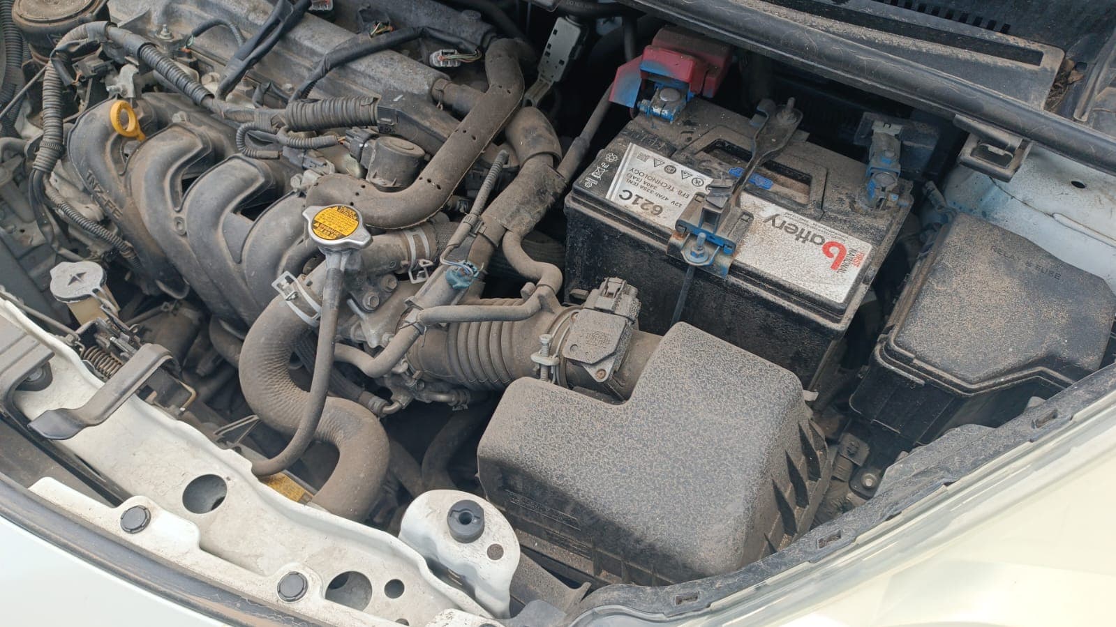 Toyota Ractis - 2012 — imagen 11