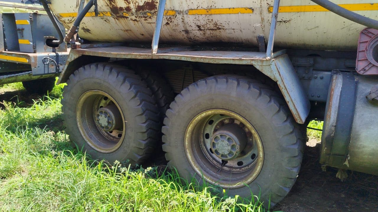 Camião tanque Volvo FMX — image 15