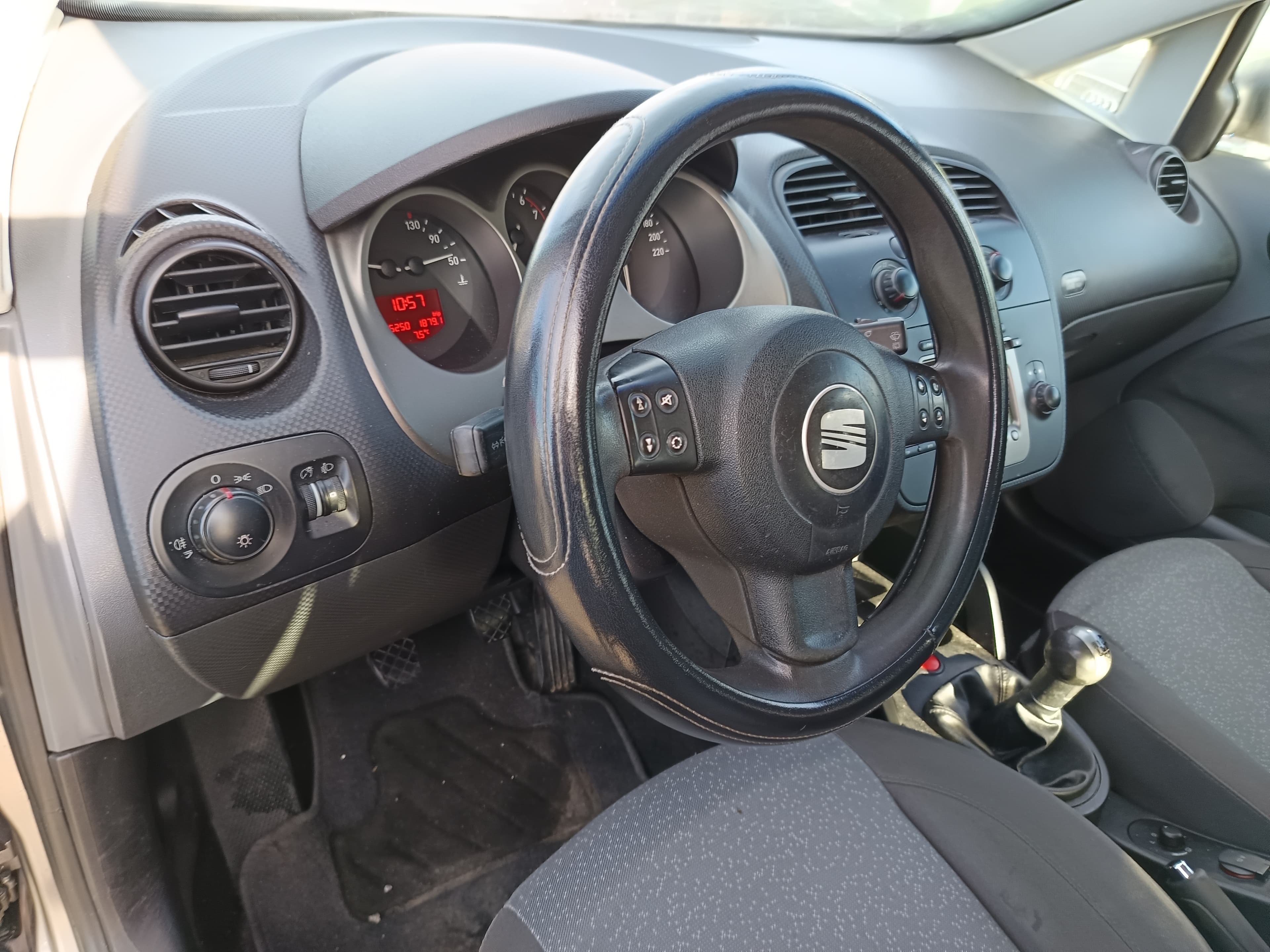 Seat Altea 1.6 · Ano 2004 — imagen 32