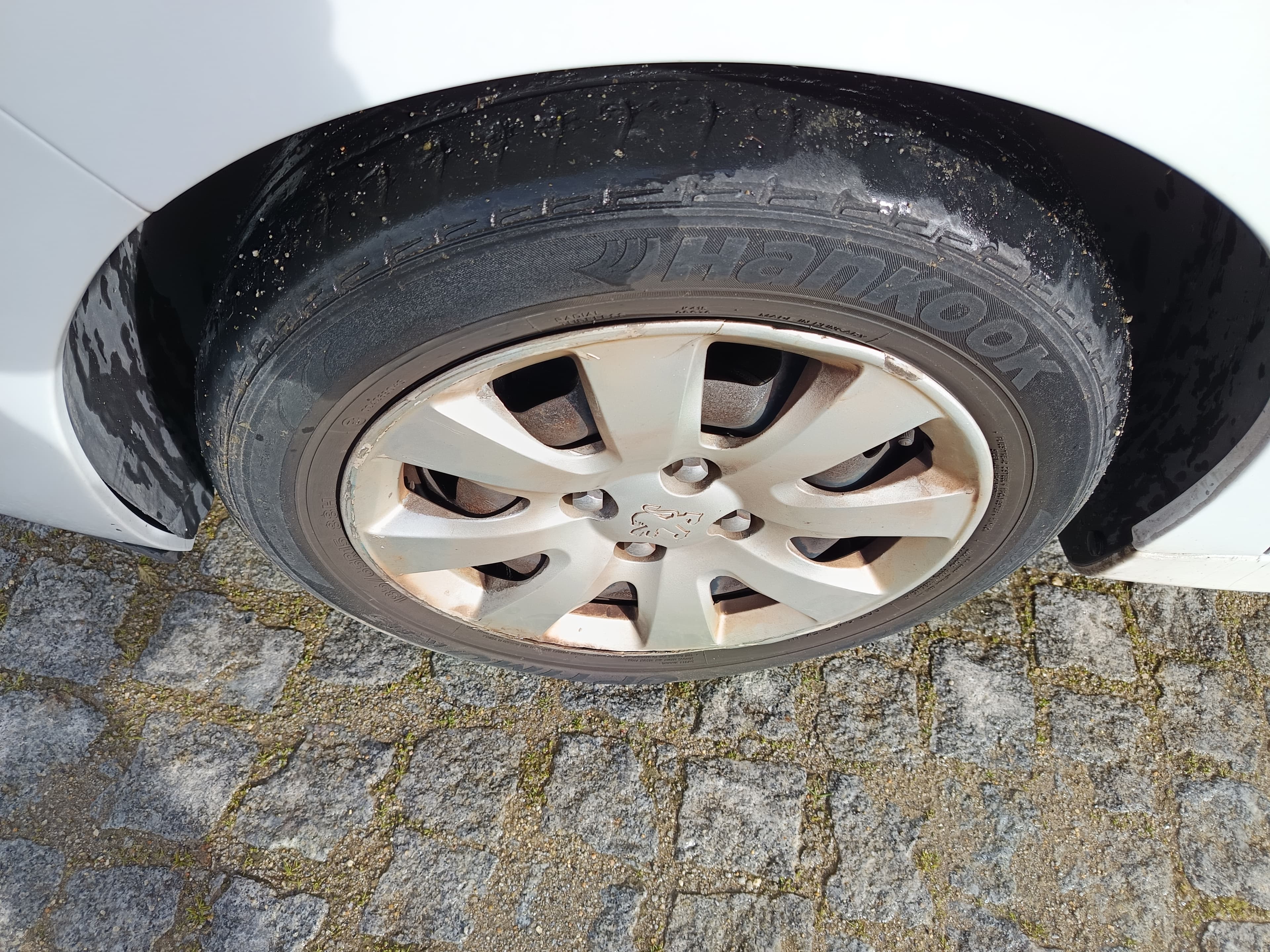 Peugeot 207 · Ano 2011 — image 12