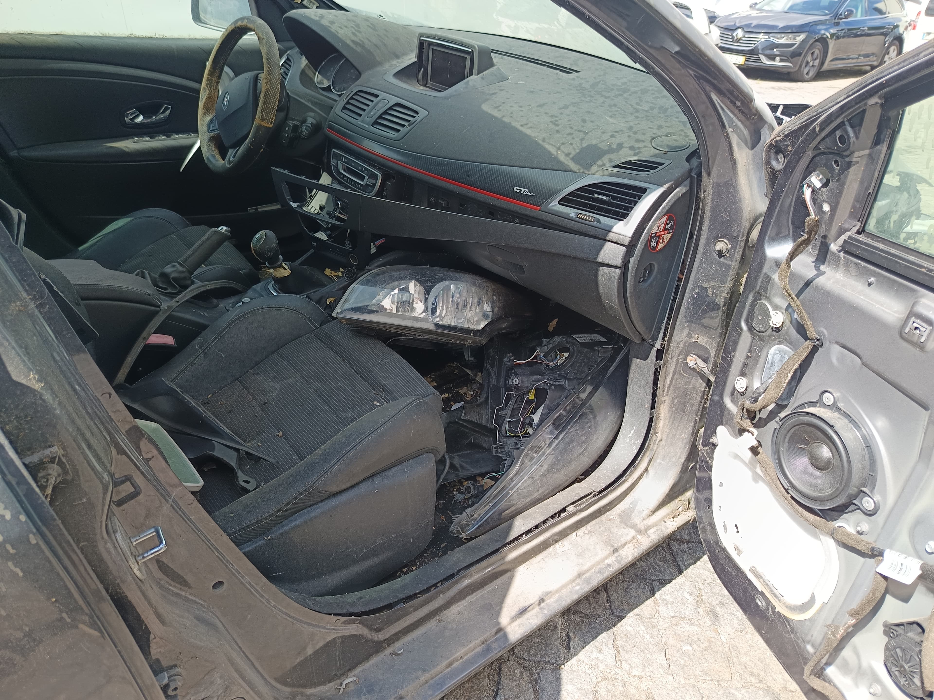 Renault Mégane — image 18