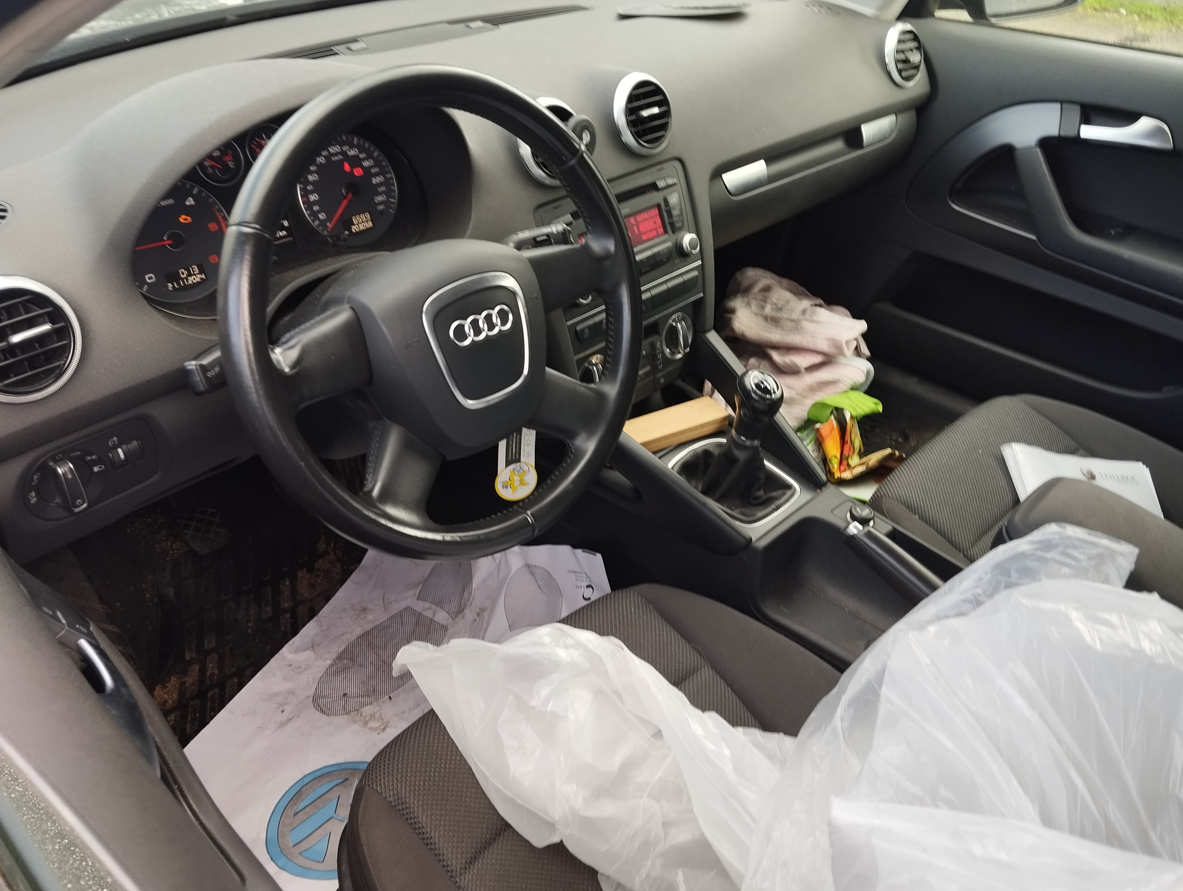 Audi A3 1.6 TDI · Ano 2011 — image 9