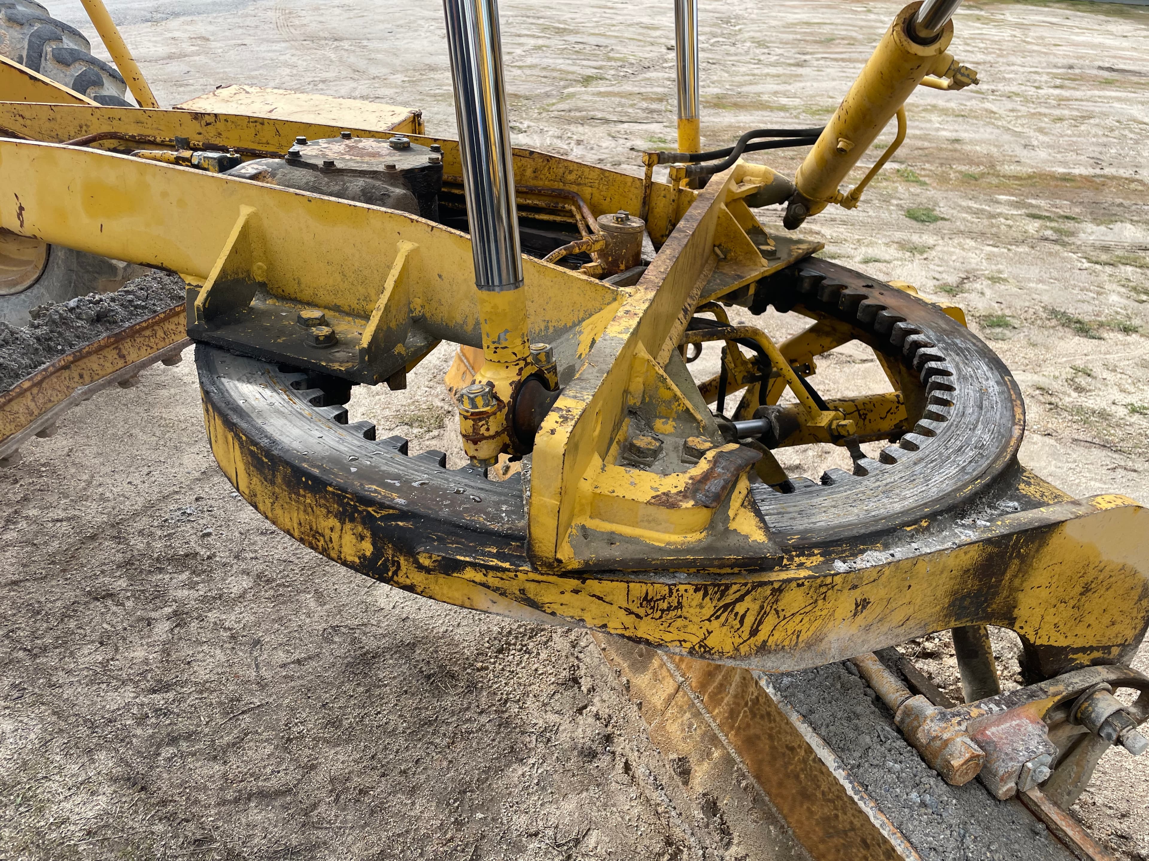 Motoniveladora Komatsu · Ano 2000 — imagen 10