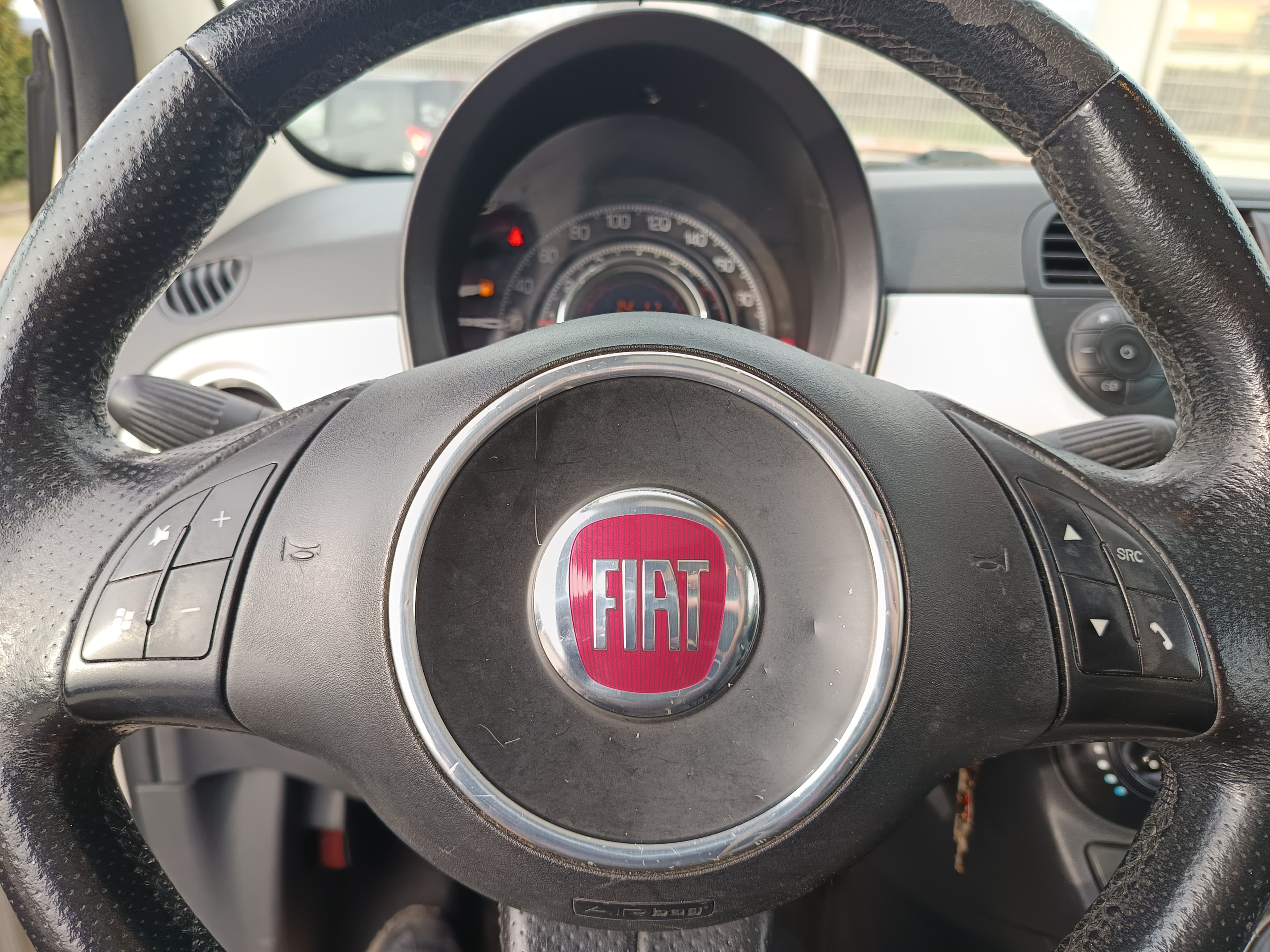Fiat 500 · Ano 2008 — image 36