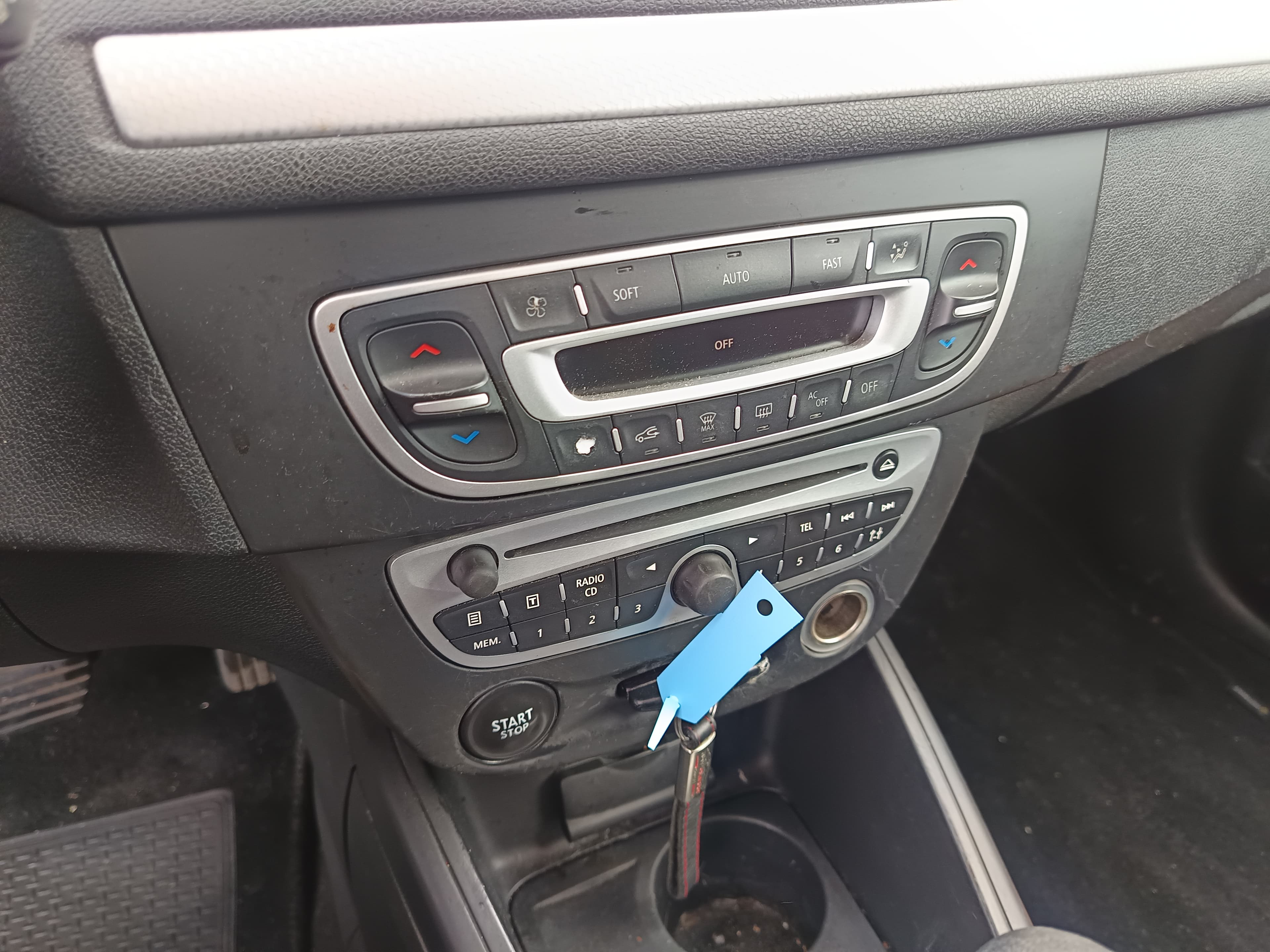 Renault Mégane · Ano 2009 — image 34