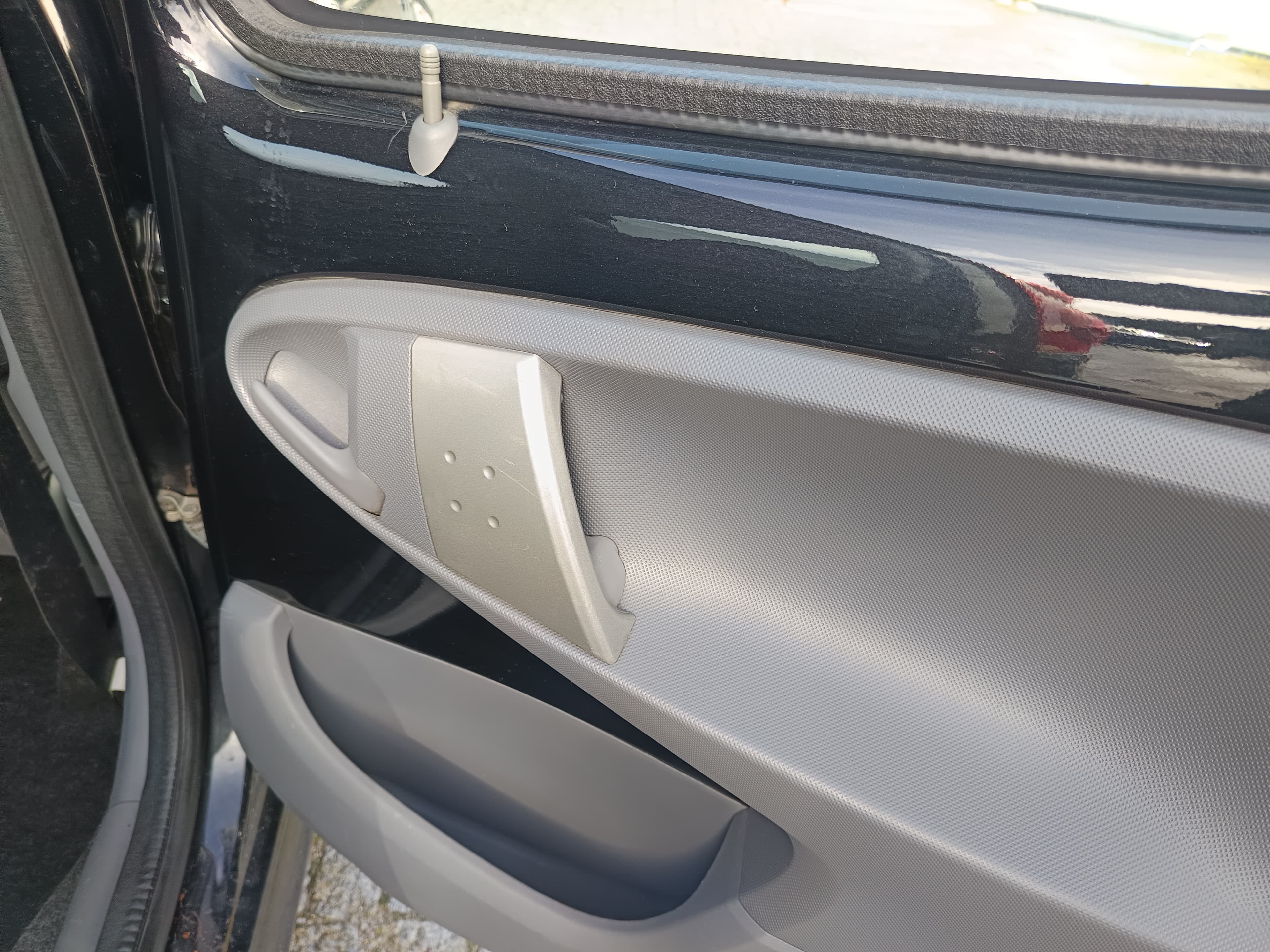 Peugeot 107 · Ano 2006 — image 20