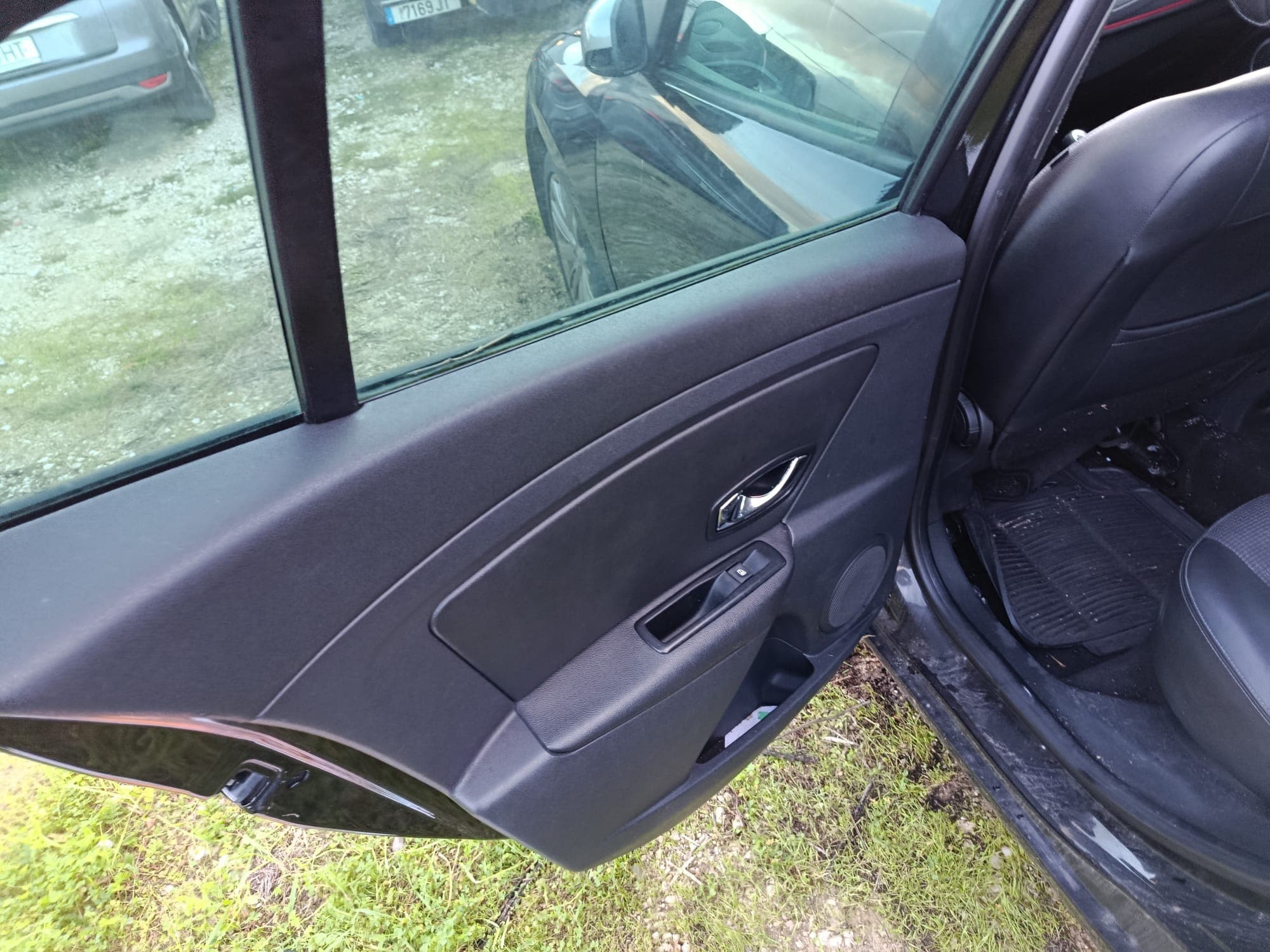 Renault Mégane · Ano 2012 — image 15