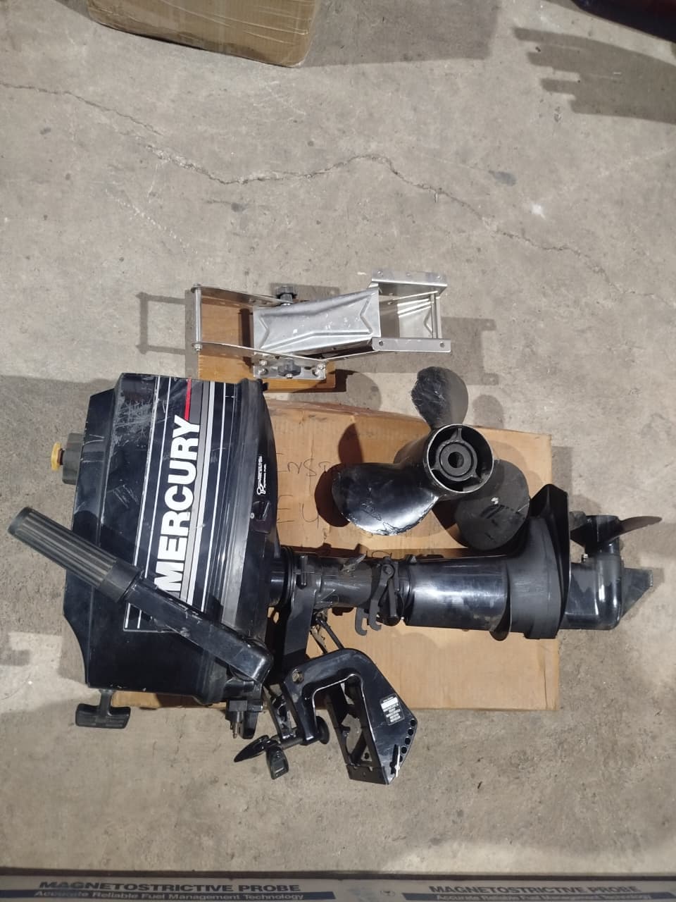 1 - Motor de barco marca Mercury — imagem 2