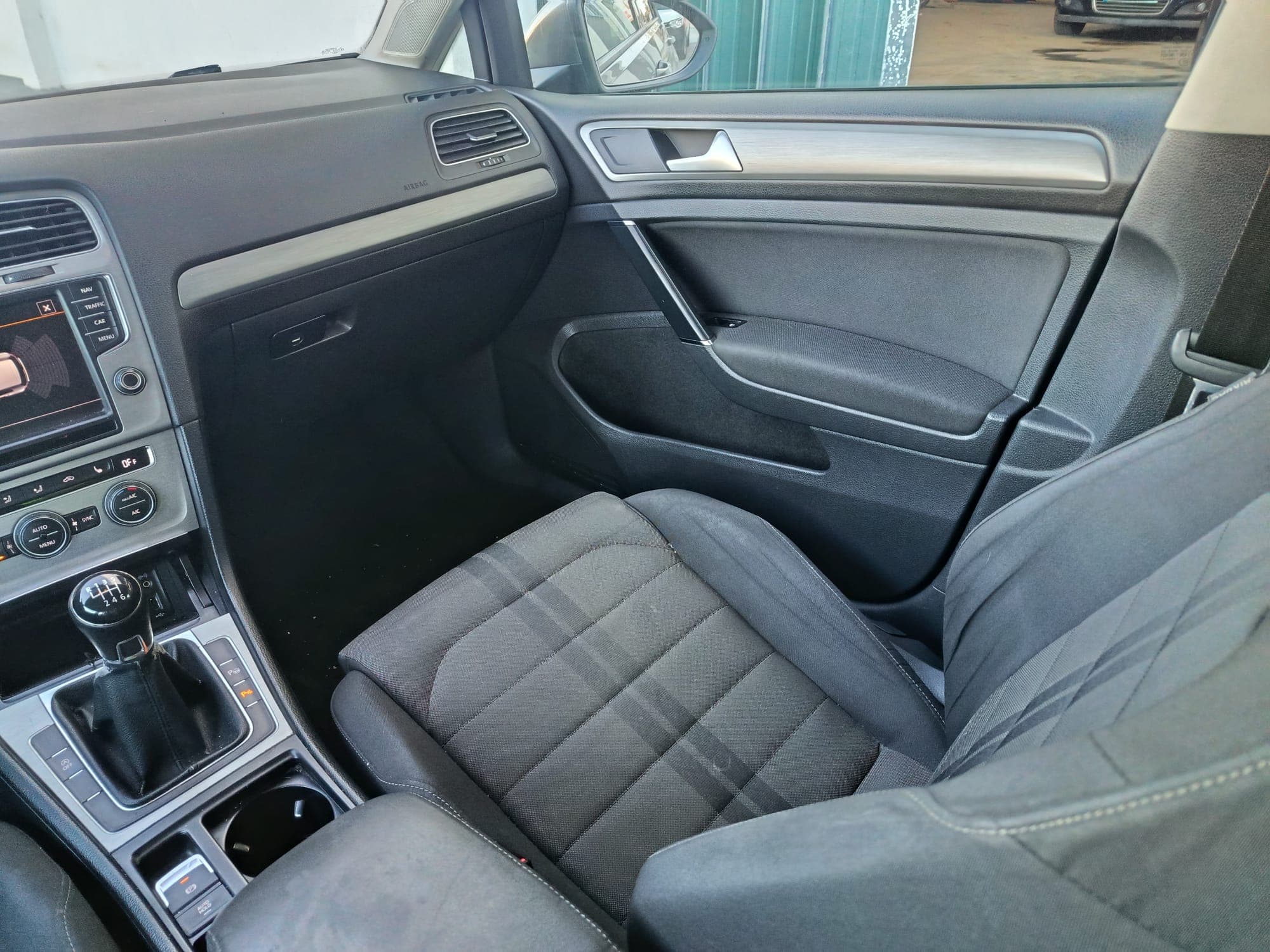 Volkswagen Golf · Ano 2014 — imagen 21