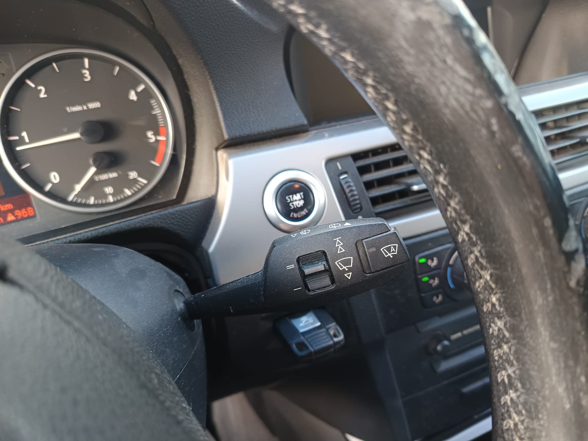 BMW 320 d · Ano 2006 — image 42