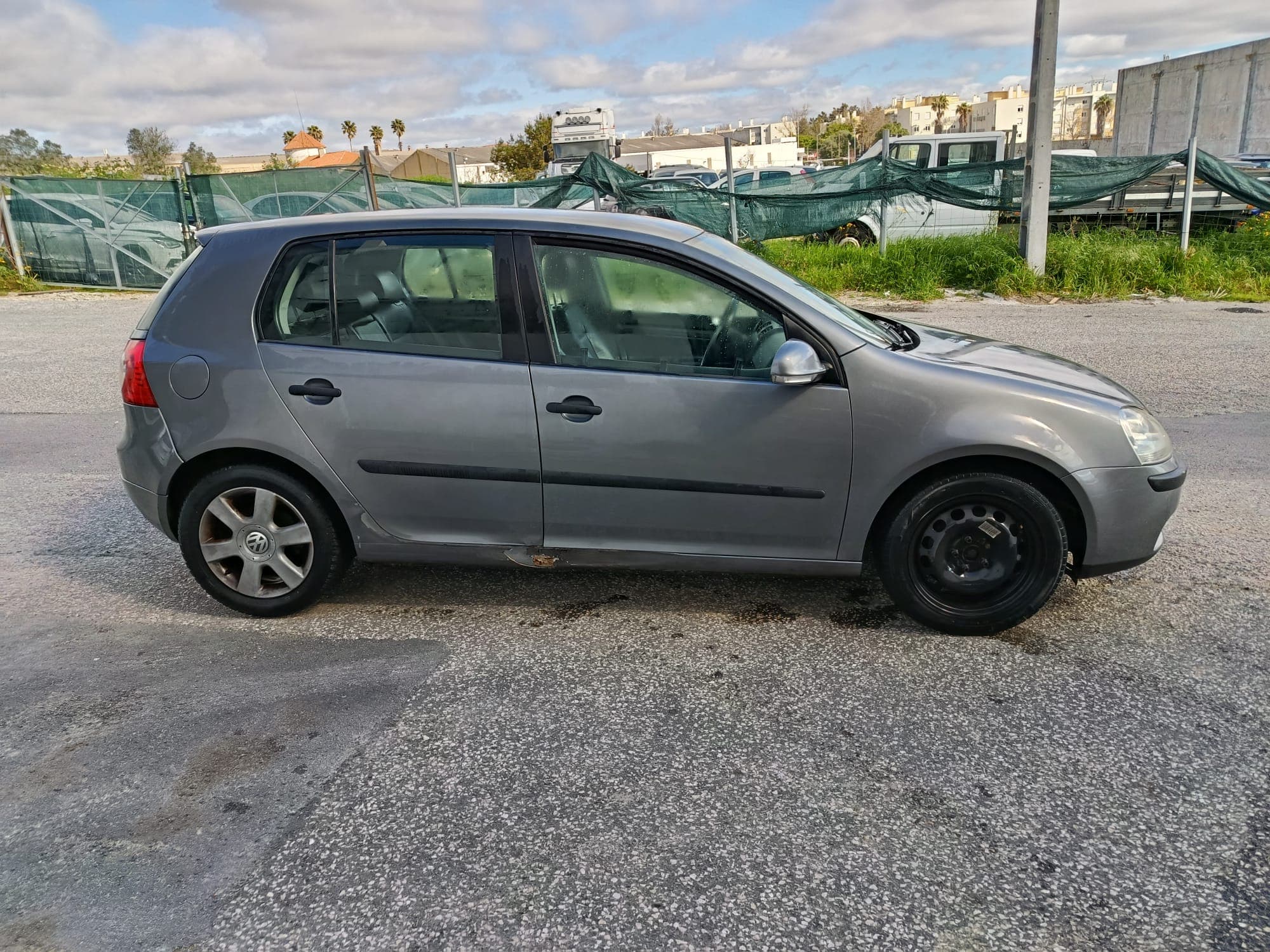 Volkswagen Golf · Ano 2004 — image 6