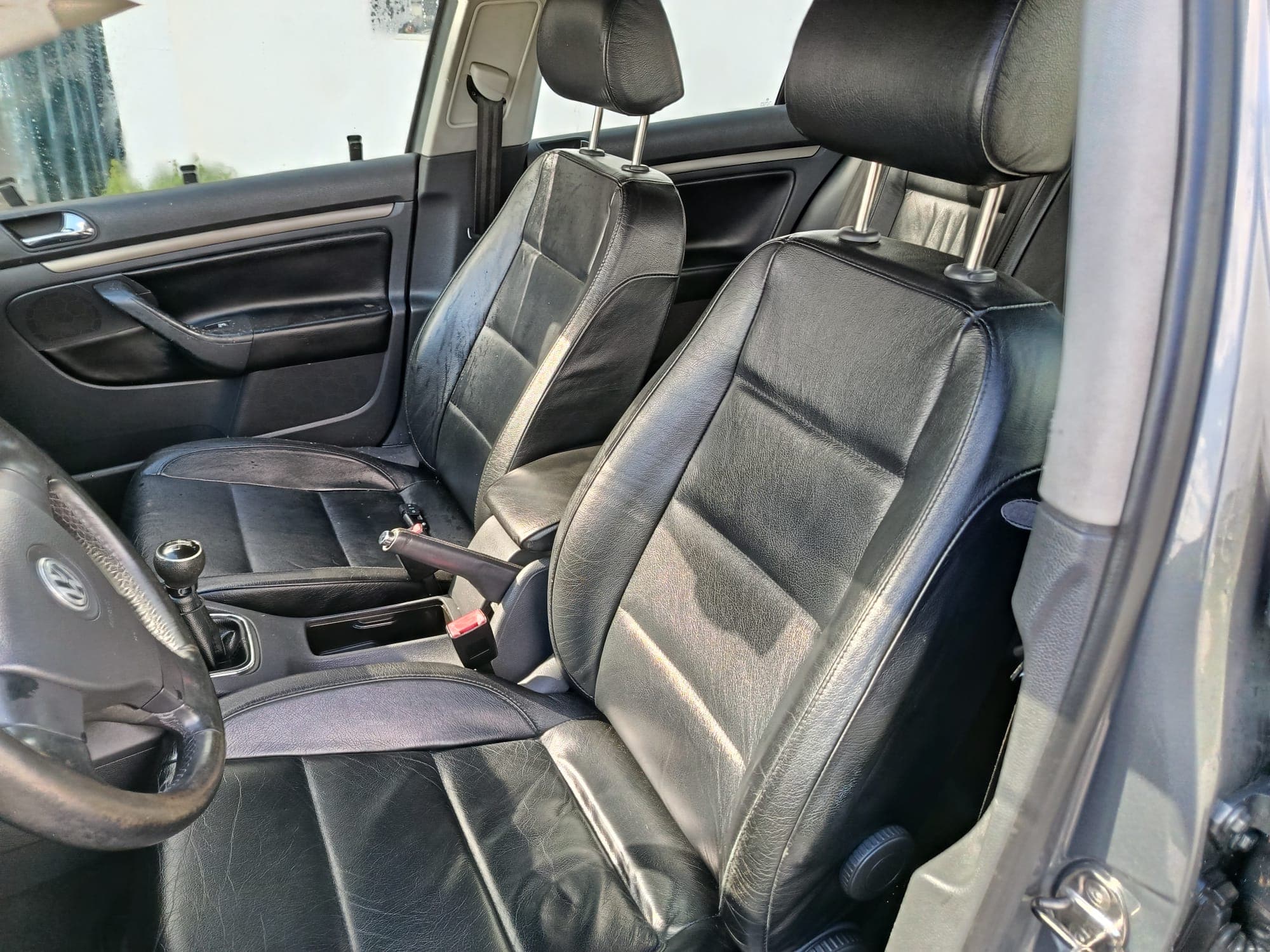 Volkswagen Golf · Ano 2004 — image 17