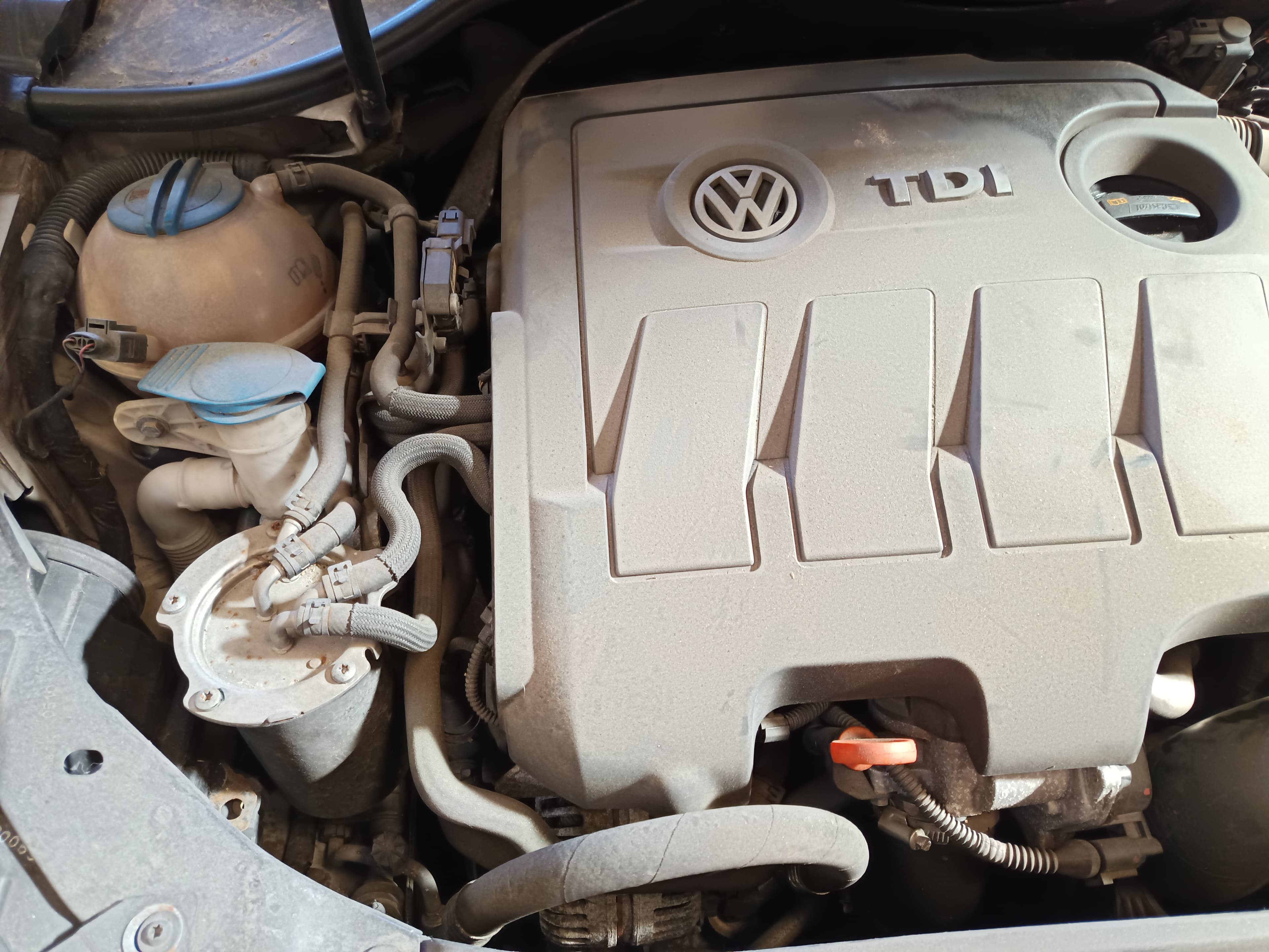 Volkswagen Golf · Ano 2010 — imagen 9