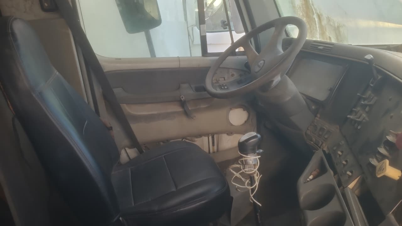 FREIGHTLINER CL120645T - 2003 — imagen 5