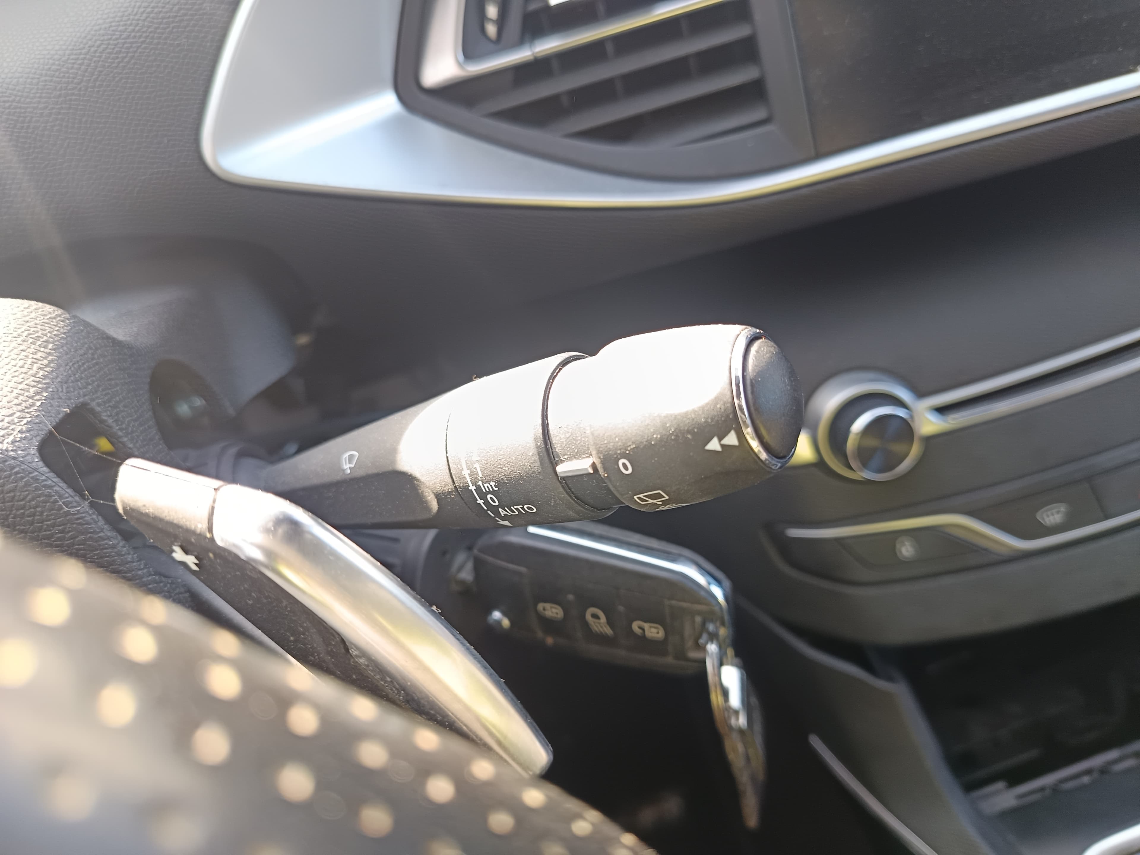 Peugeot 308 · Ano 2014 — image 44