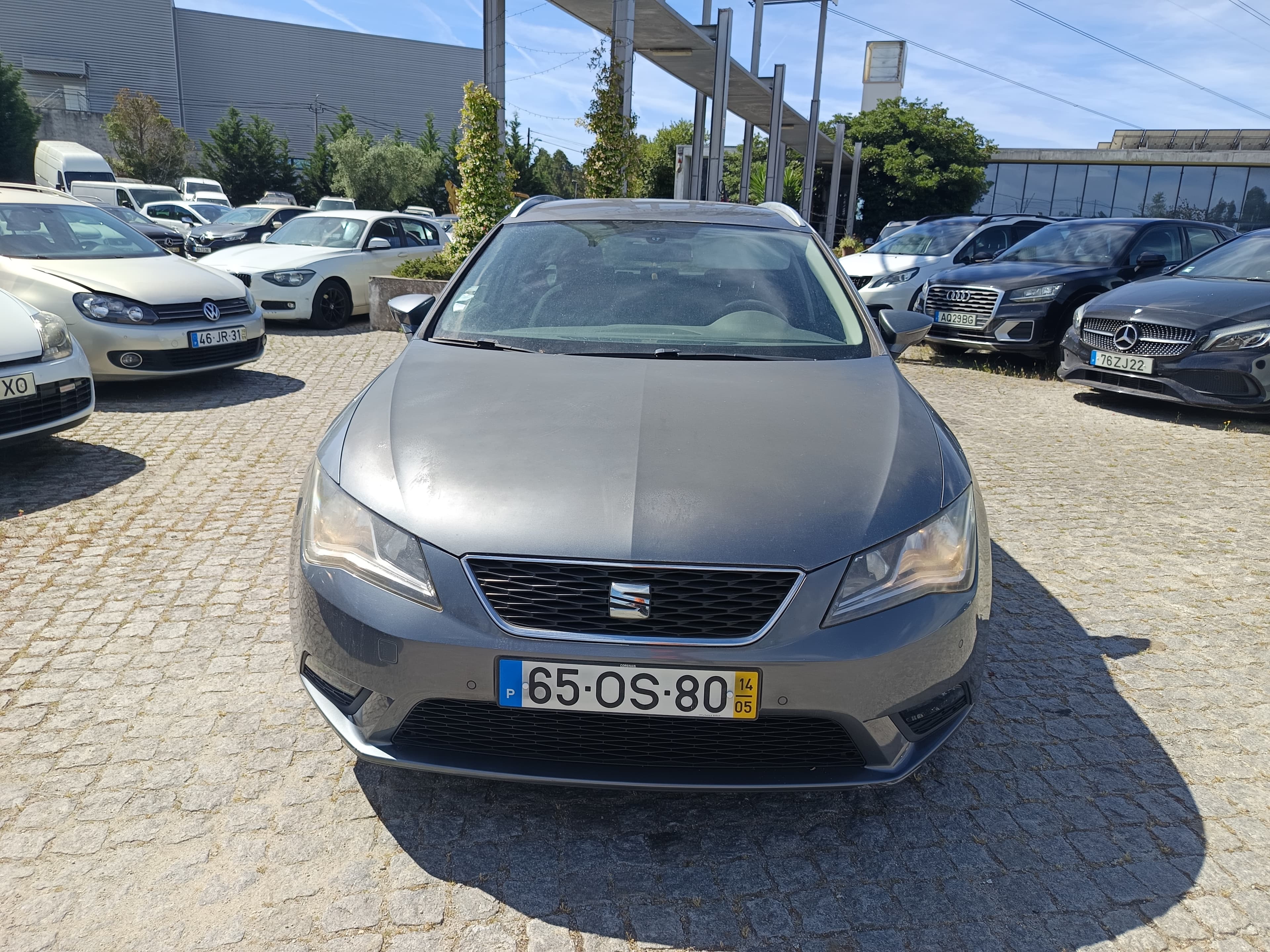 Seat Leon · Ano 2014 — imagen 2