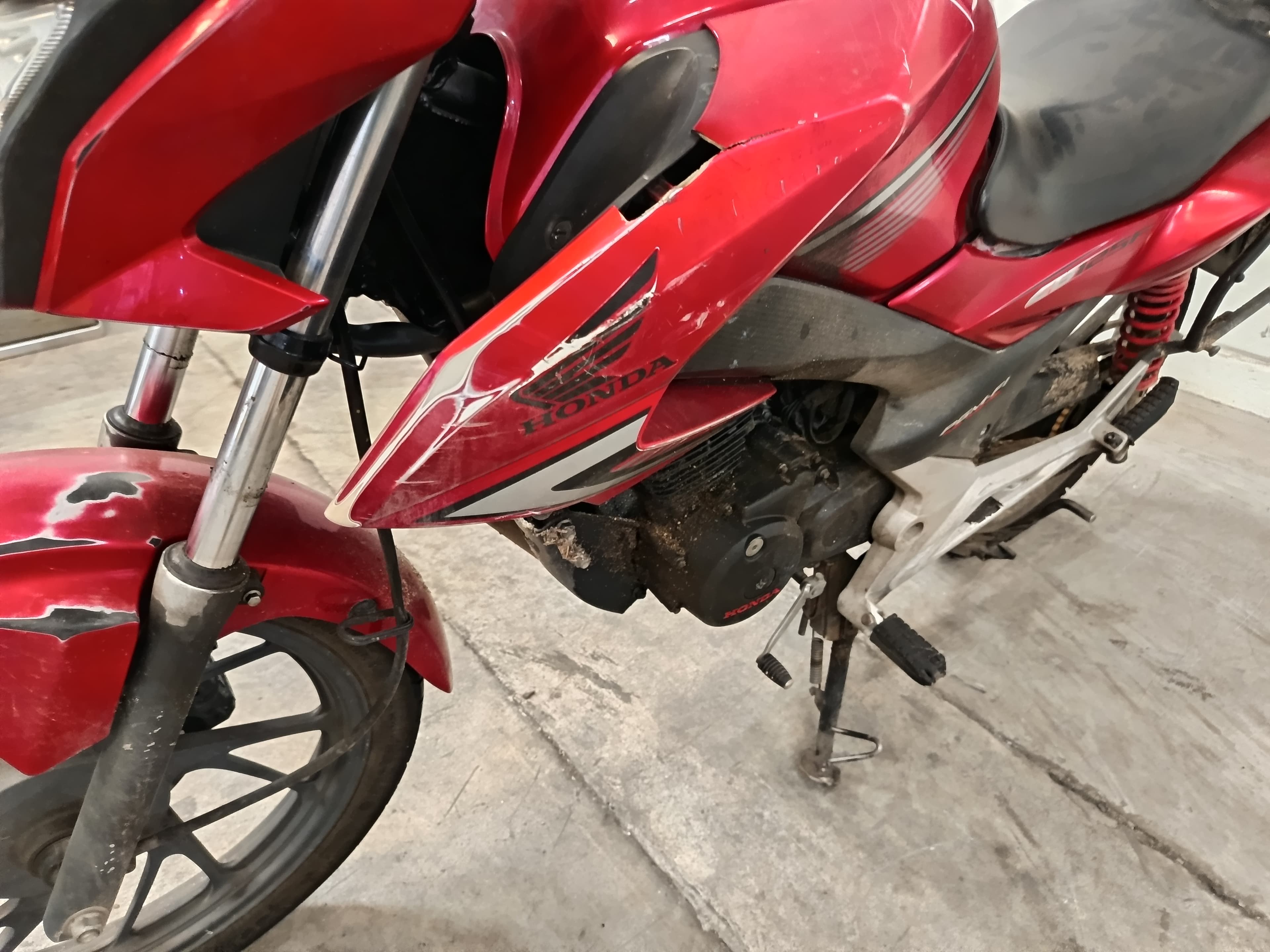 Honda 125 CBF · Ano 2015 — image 6