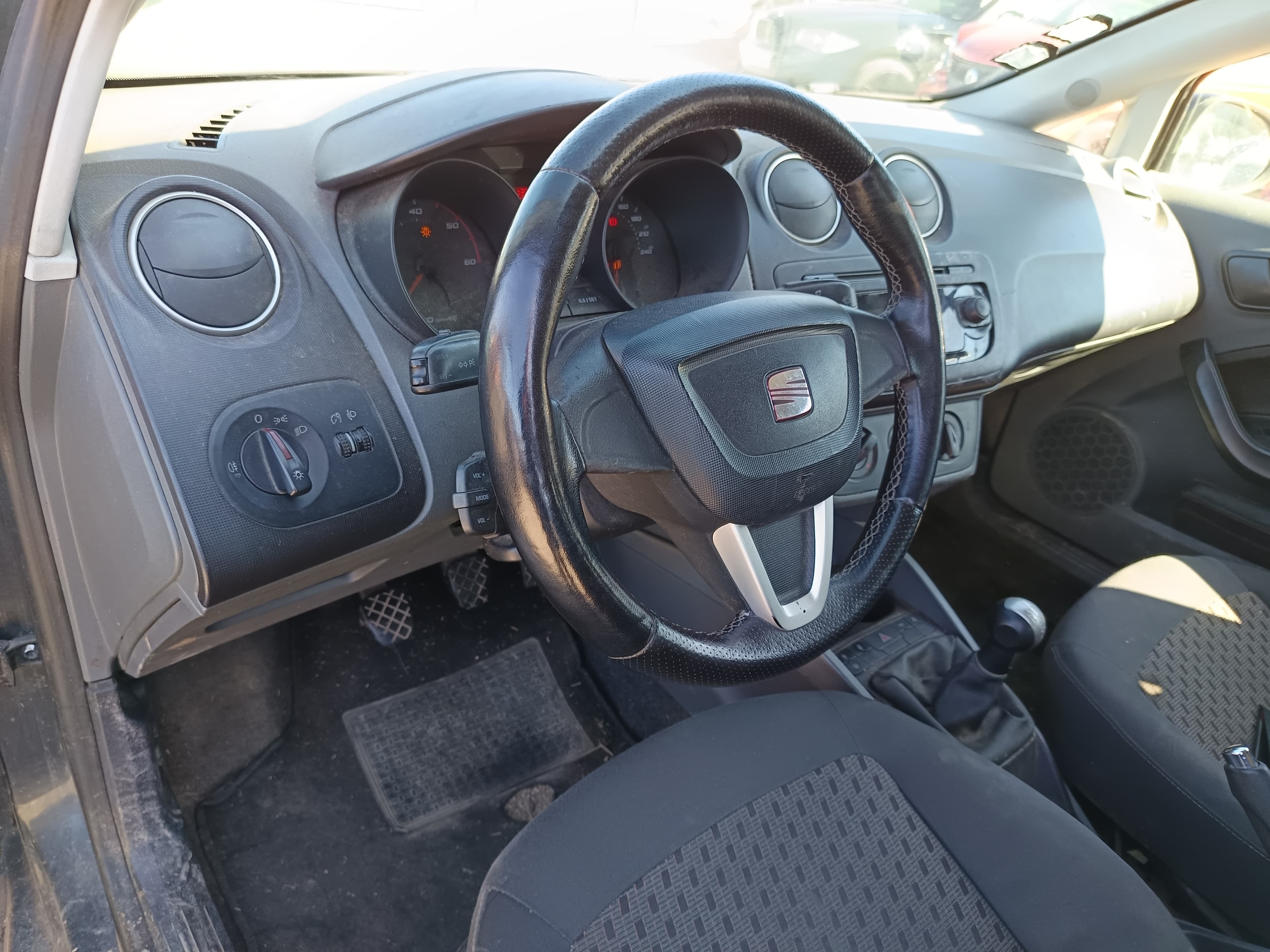 Seat Ibiza · Ano 2009 — image 34