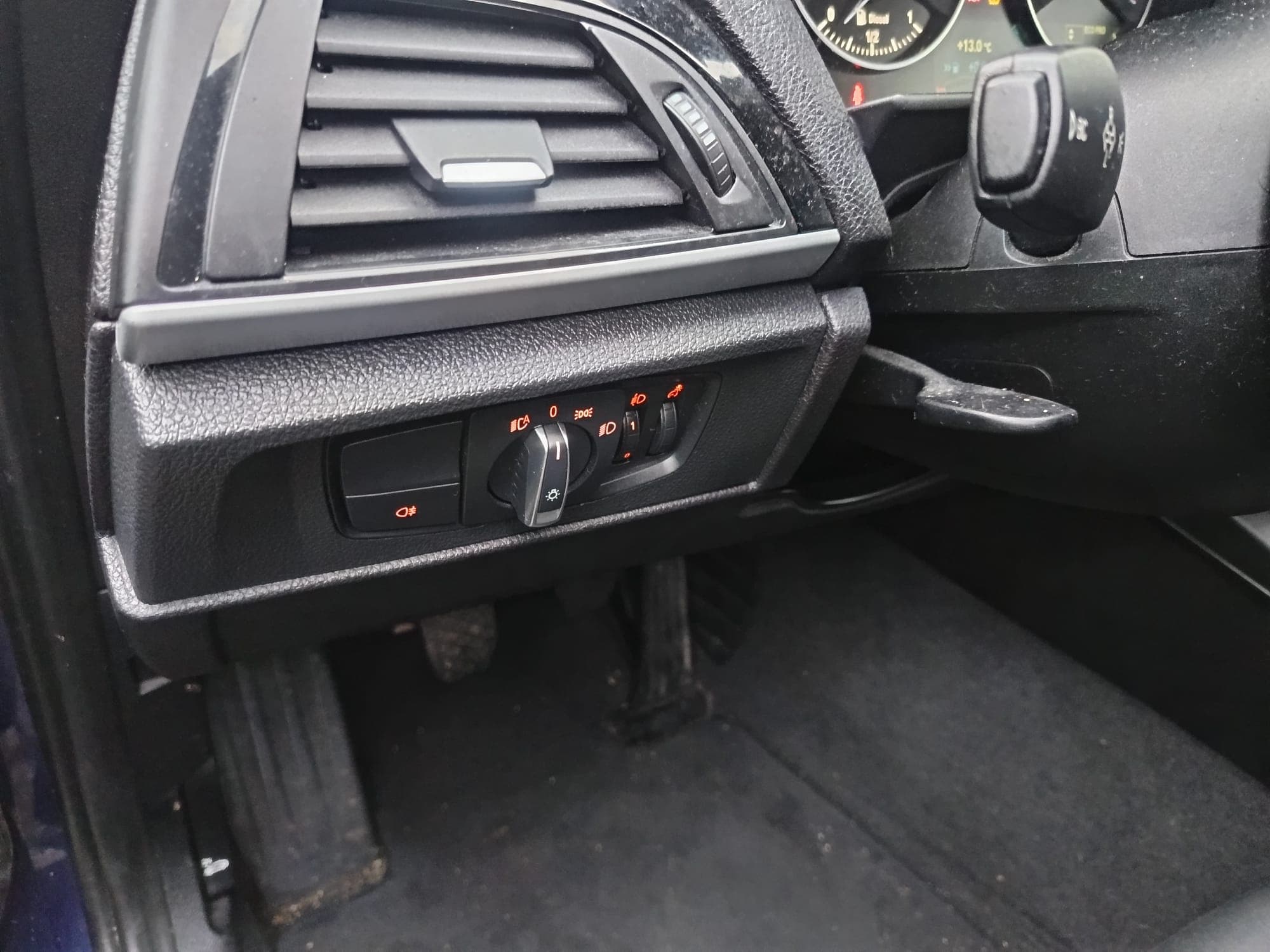 BMW 116 d · Ano 2016 — image 17