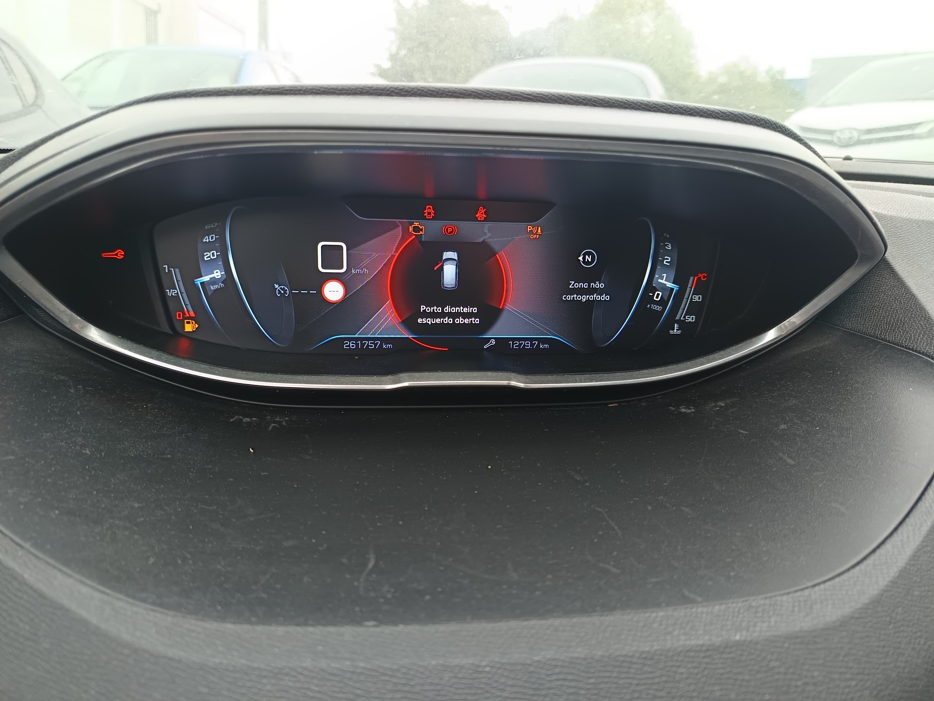 Peugeot 3008 · Ano 2017 — image 23