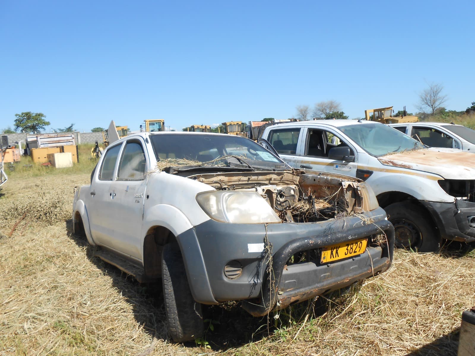 D/ Cab Pickup 4x4 - 2009 — imagen 2