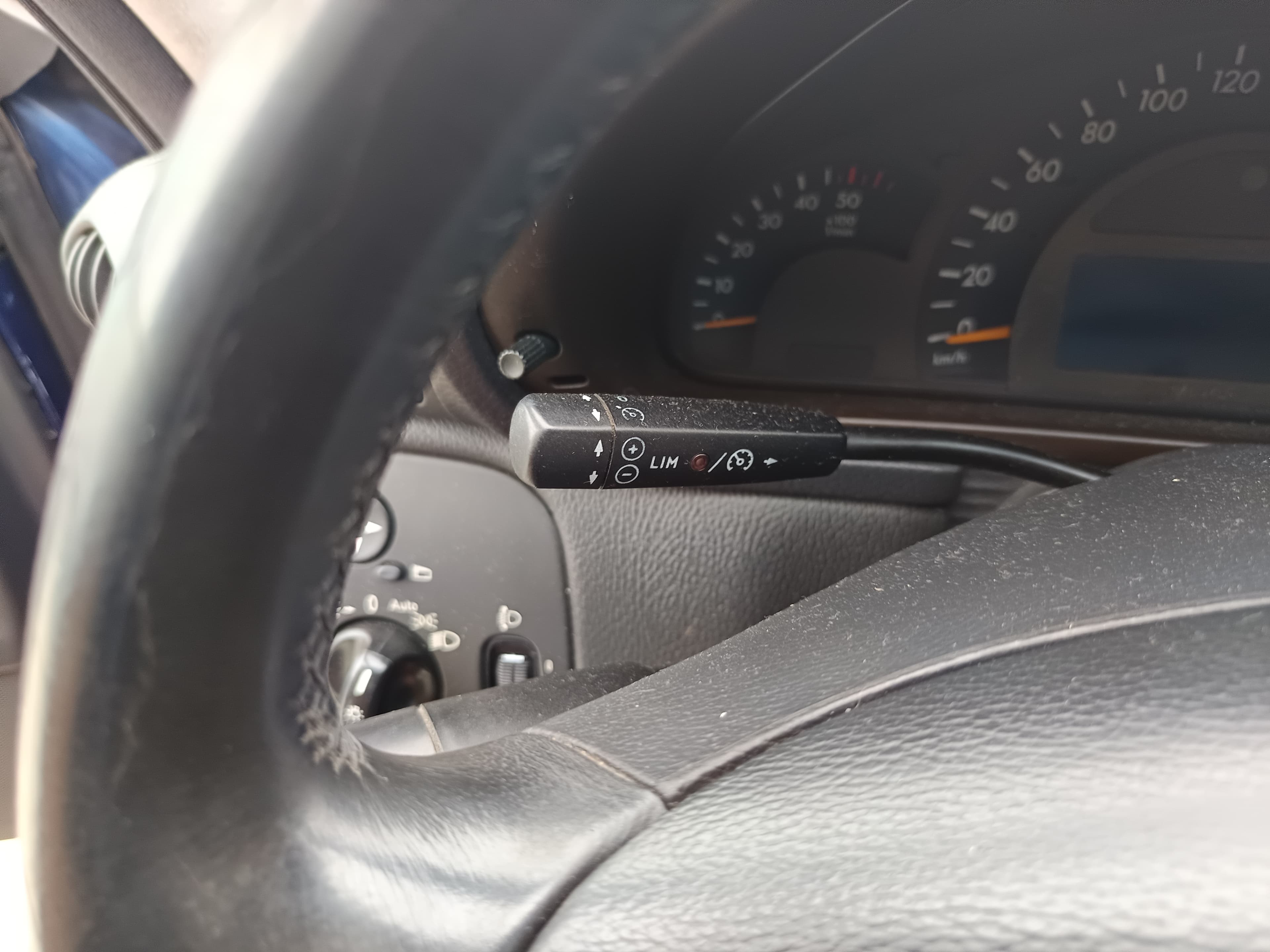 Mercedes-Benz C 220 · Ano 2001 — imagem 30