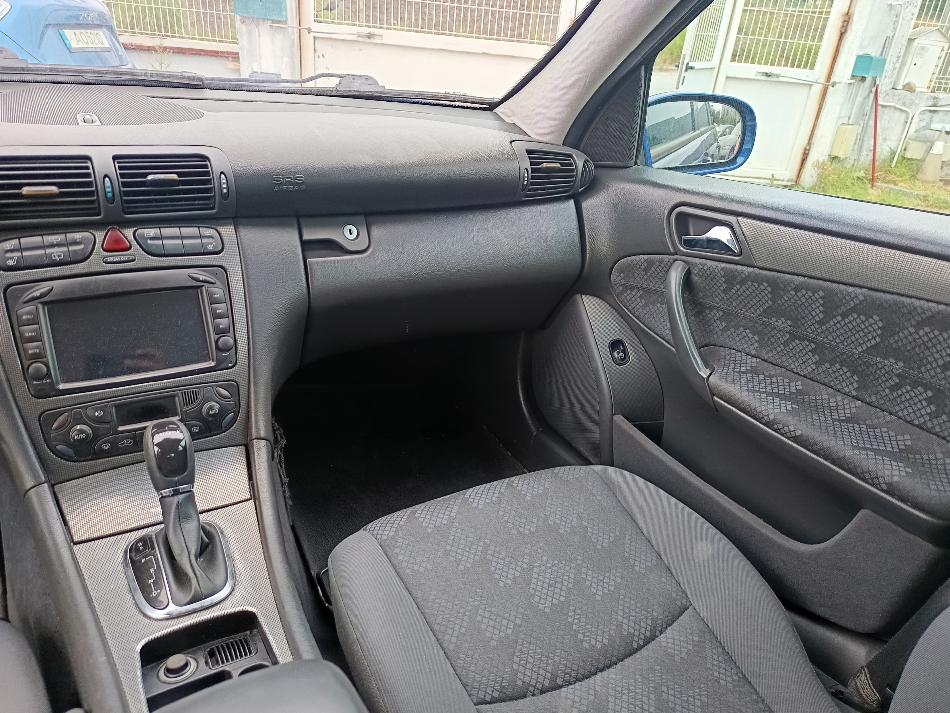 Mercedes-Benz C 220 · Ano 2001 — imagem 25
