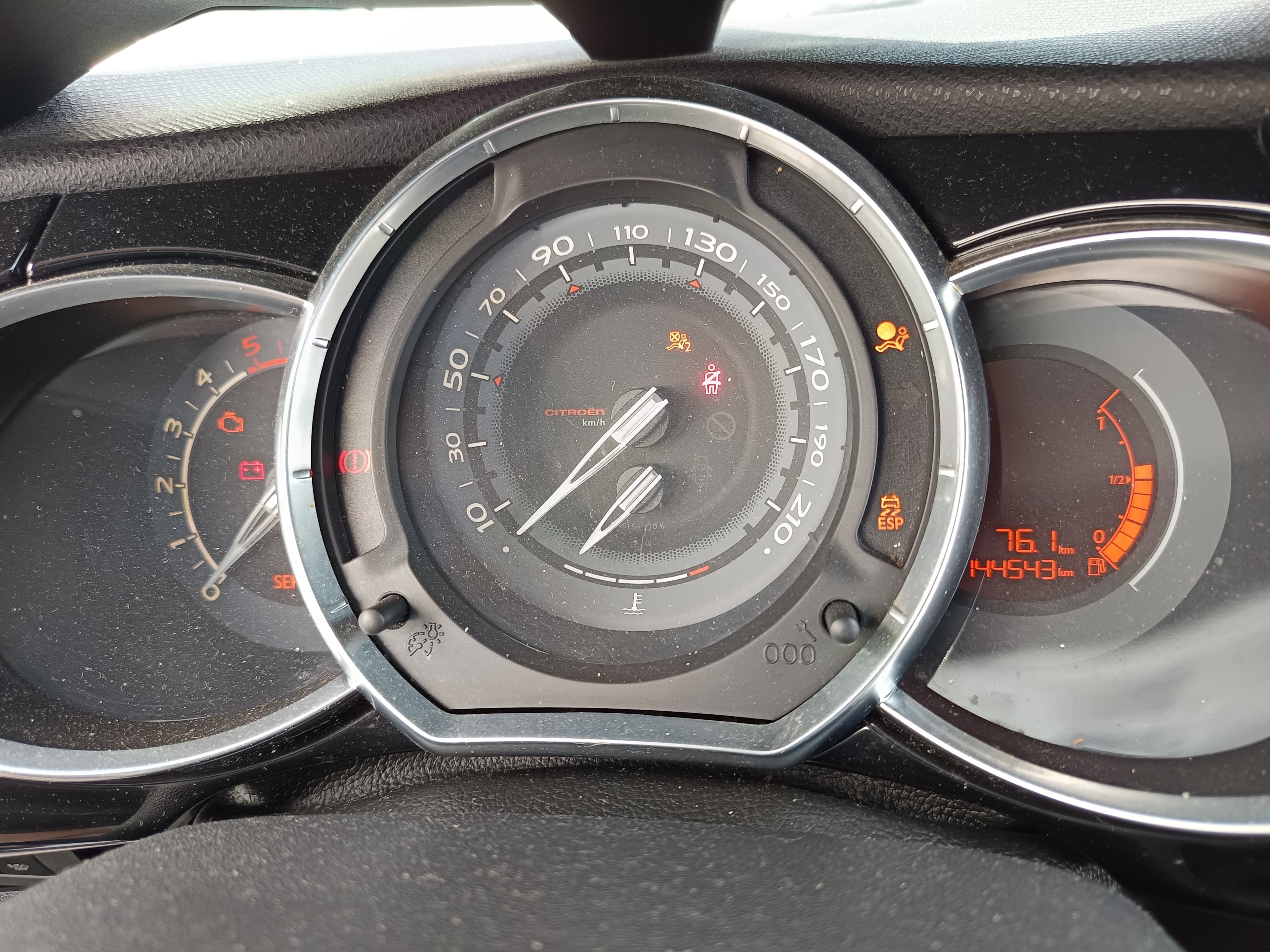 Citroën DS3 · Ano 2011 — imagen 23