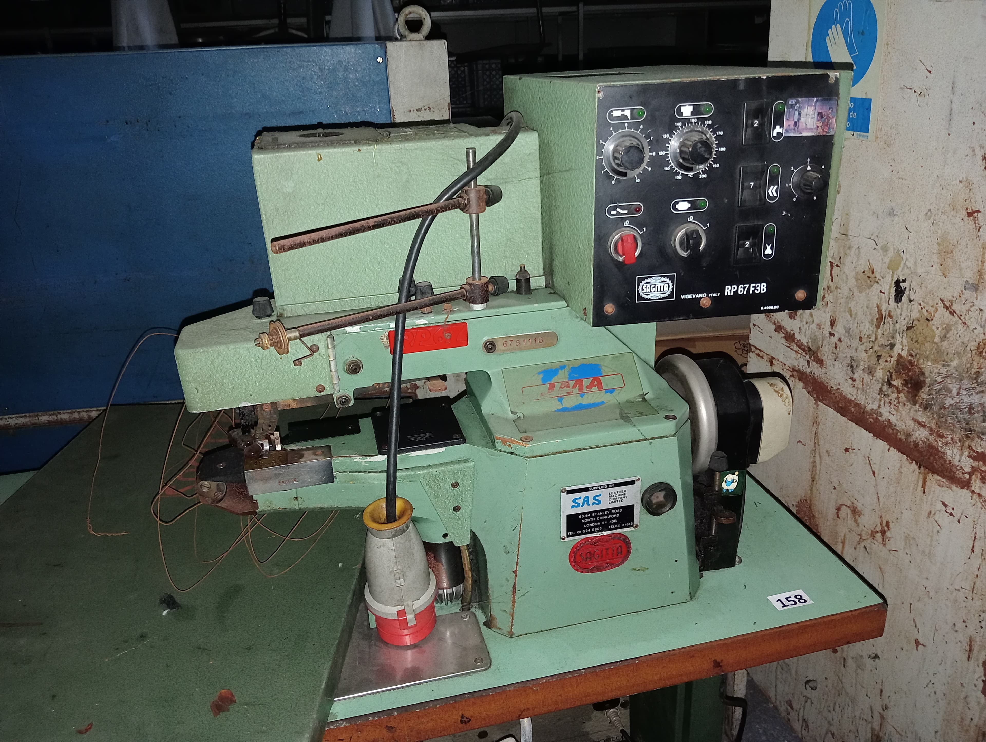 Équipements pour l'Industrie du Chaussure — image 39