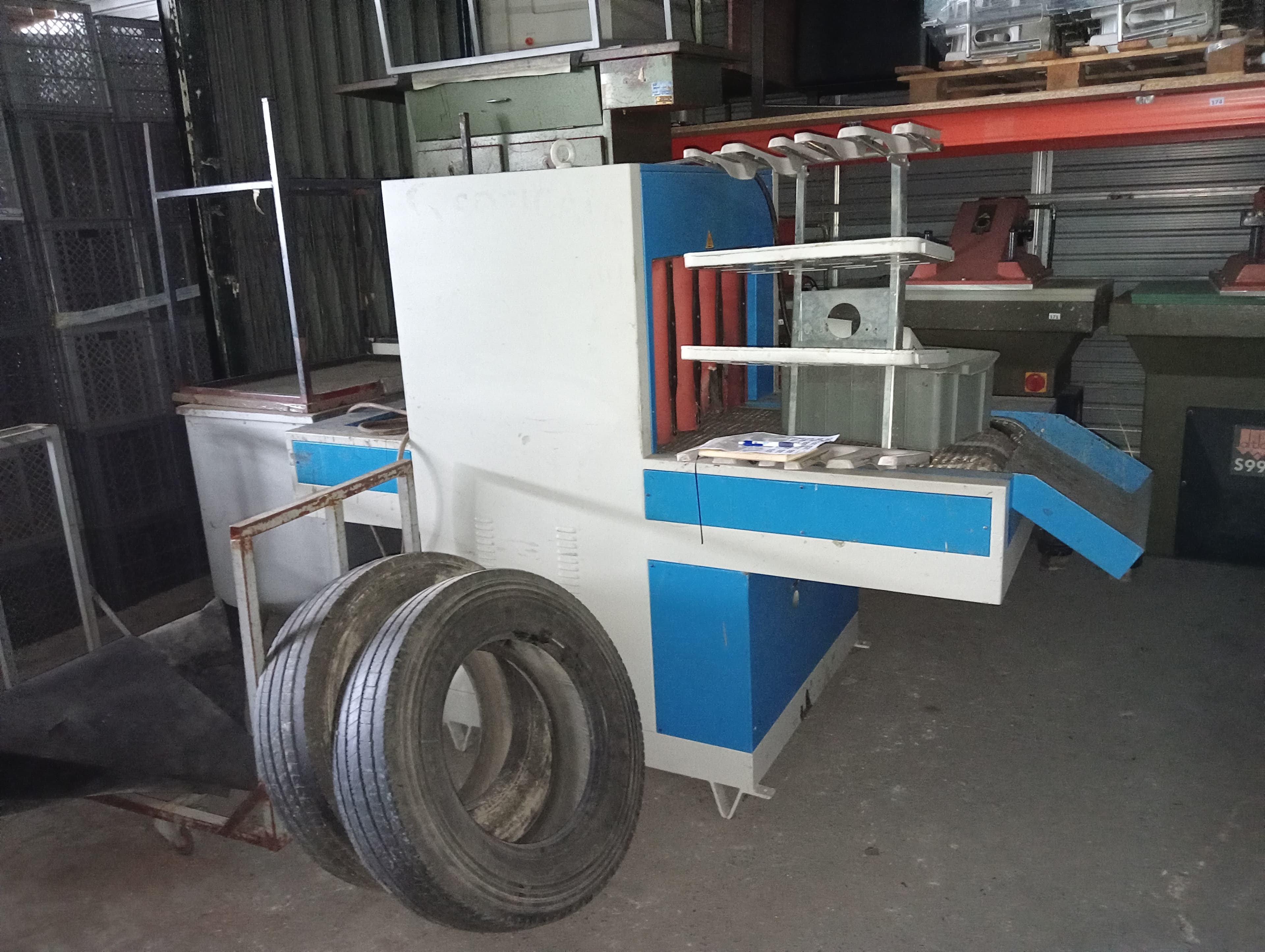 Équipements pour l'Industrie du Chaussure — image 20